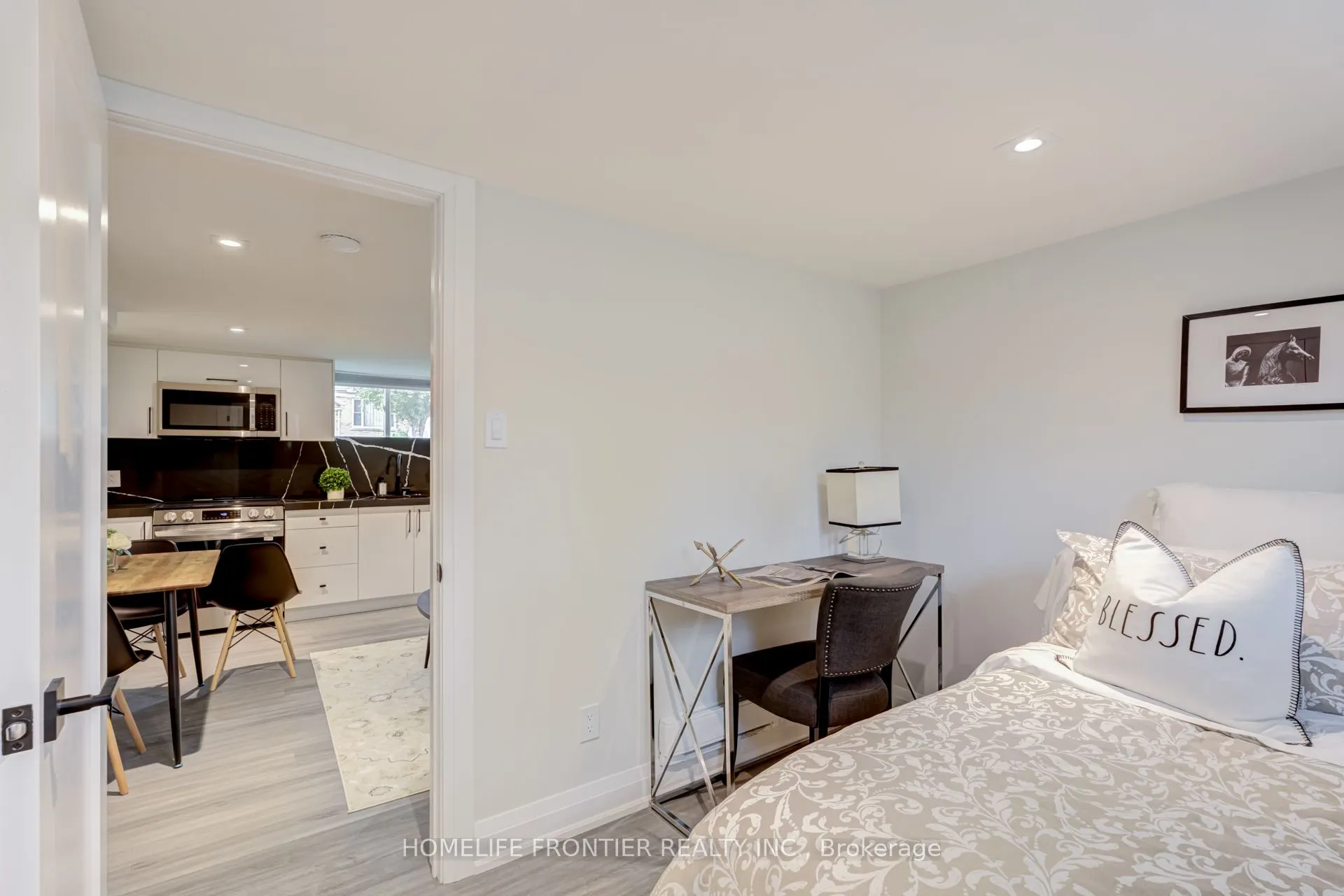 315 Johnston Avenue, #Lower