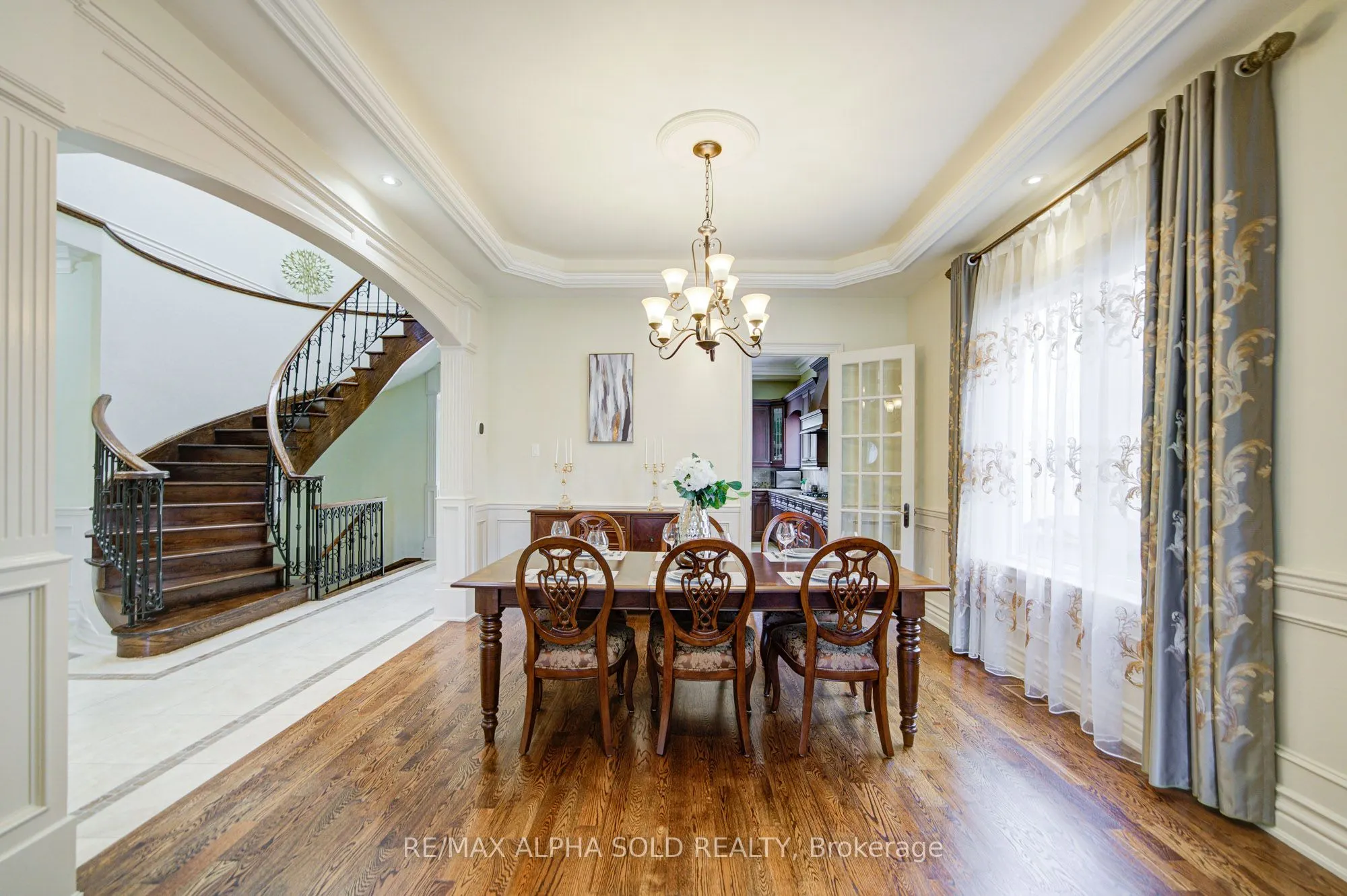 219 Greenfield Avenue