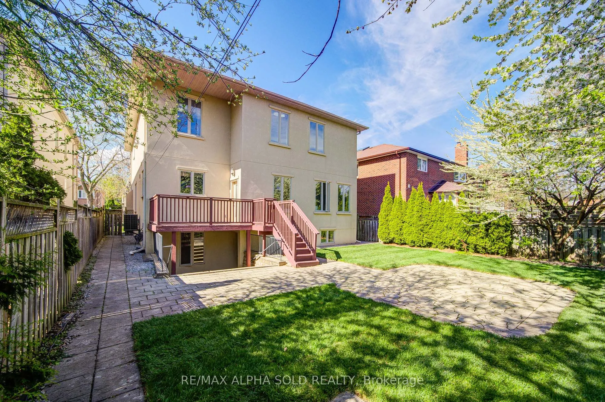 219 Greenfield Avenue