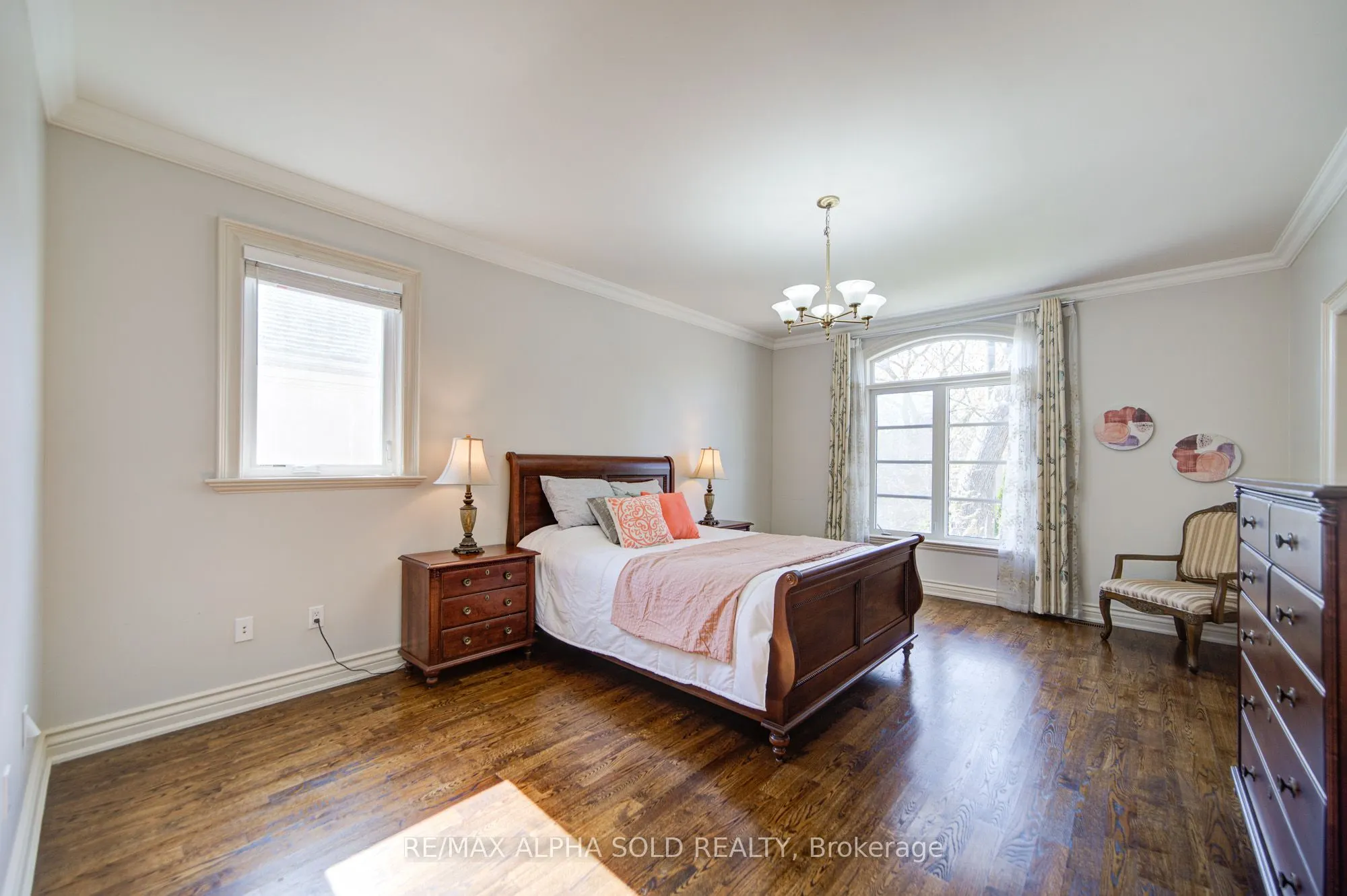 219 Greenfield Avenue