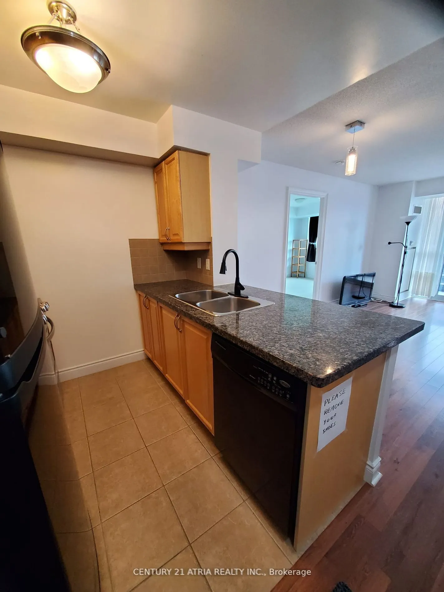 25 Greenview Avenue, #2025