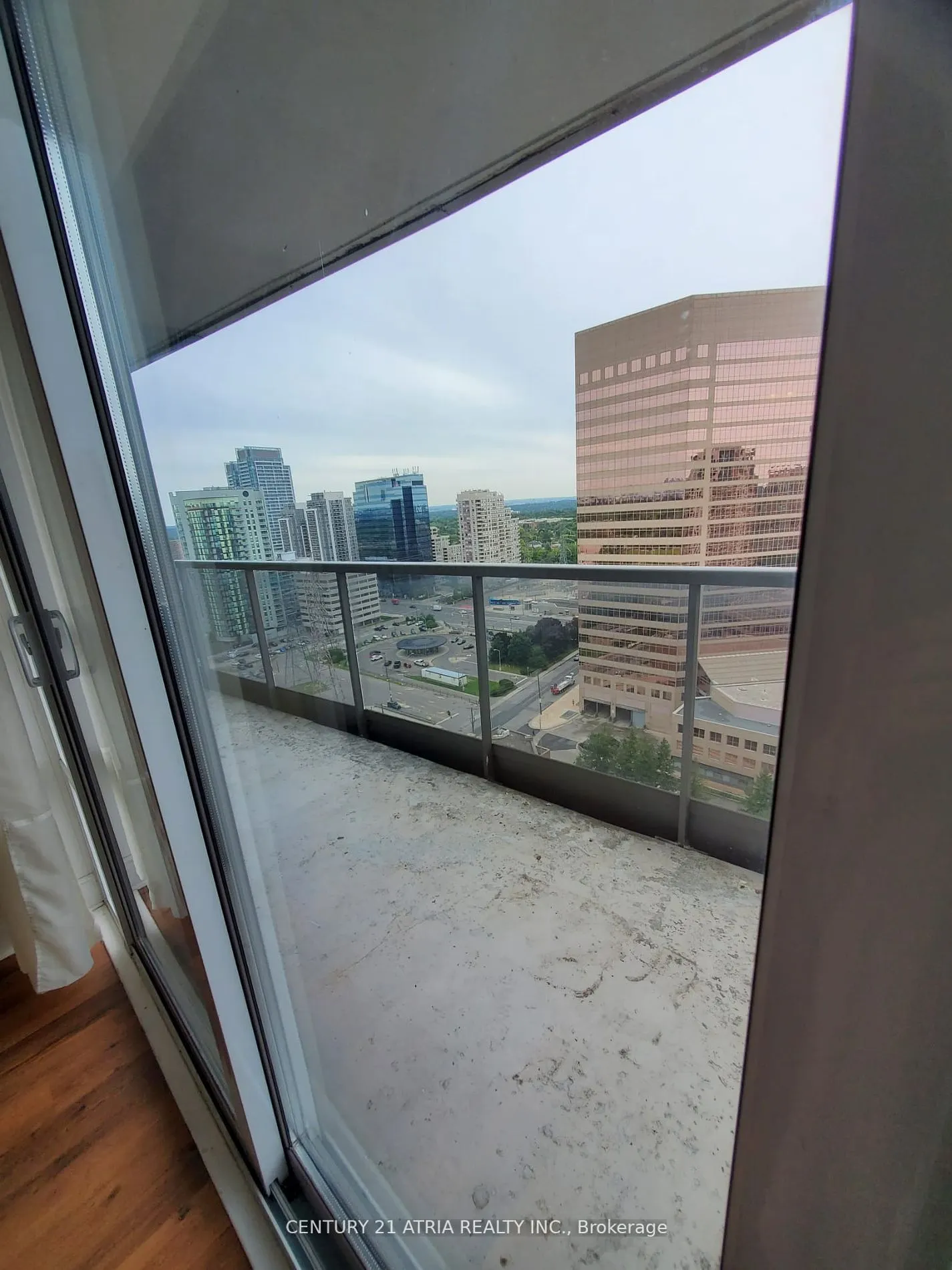 25 Greenview Avenue, #2025