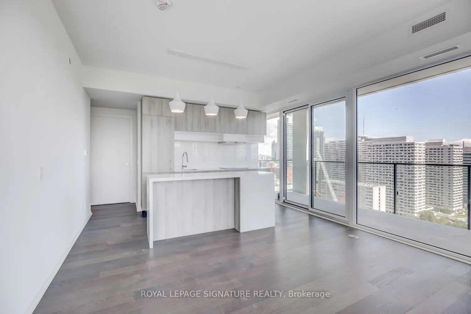 5 Soudan Avenue, #2604