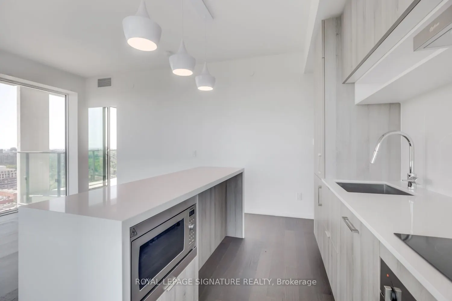 5 Soudan Avenue, #2604