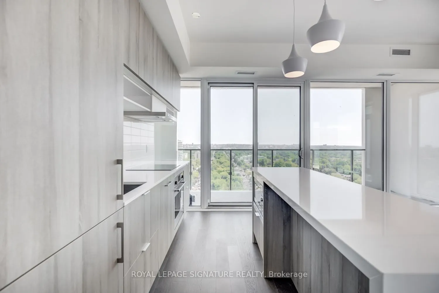5 Soudan Avenue, #2604