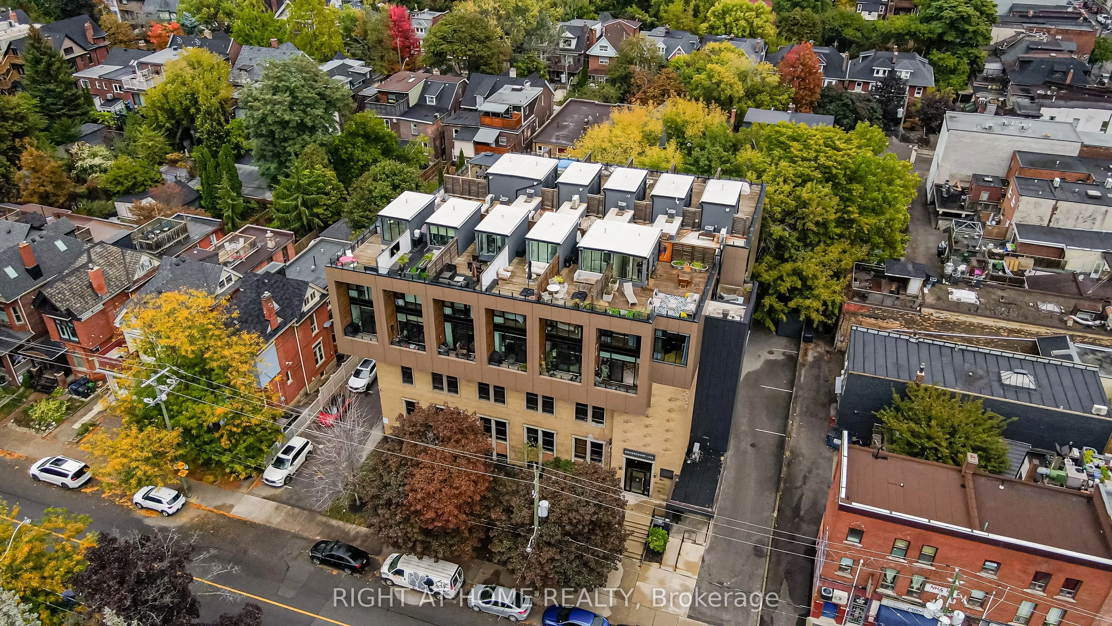 455 Dovercourt Road, #1