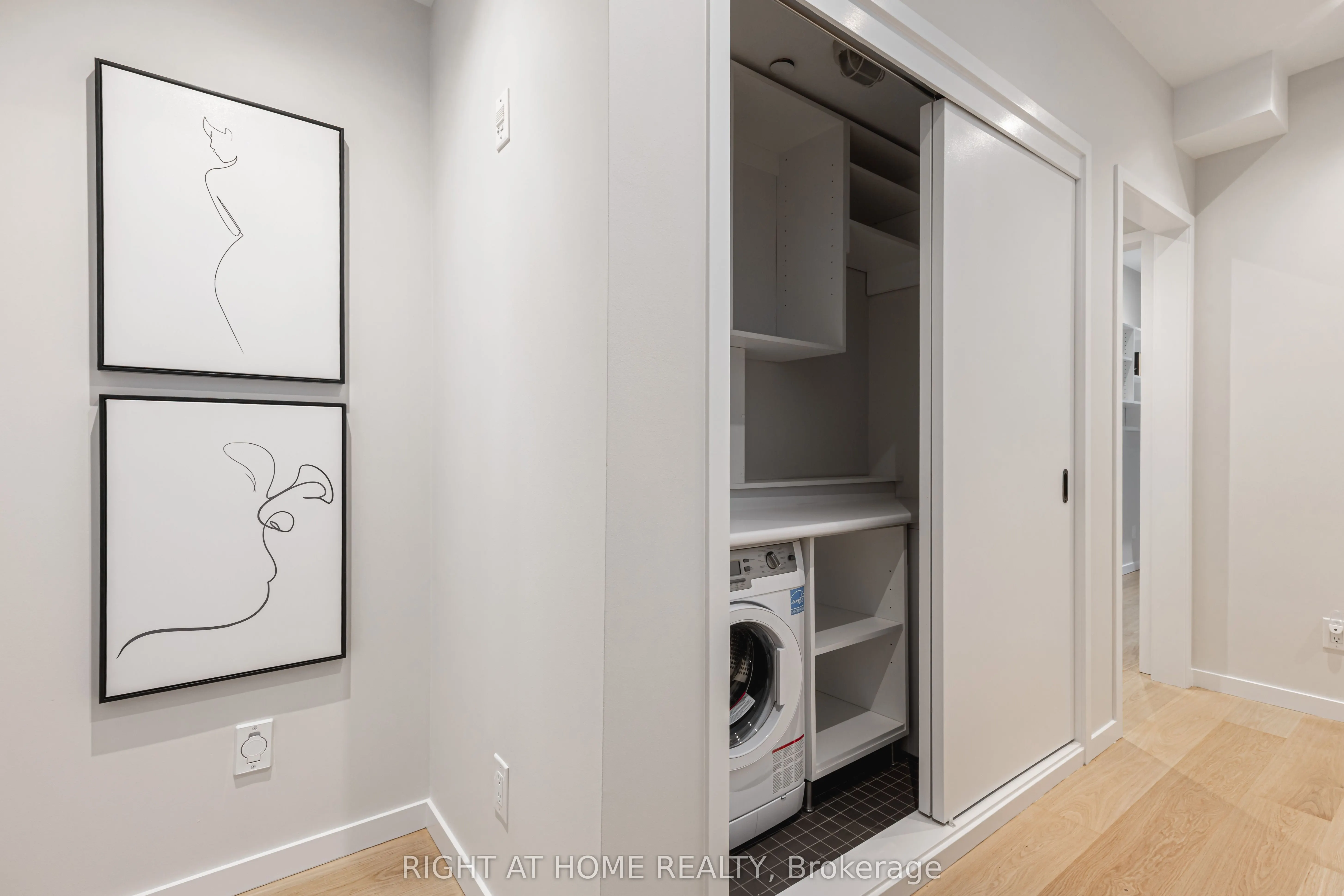 455 Dovercourt Road, #1