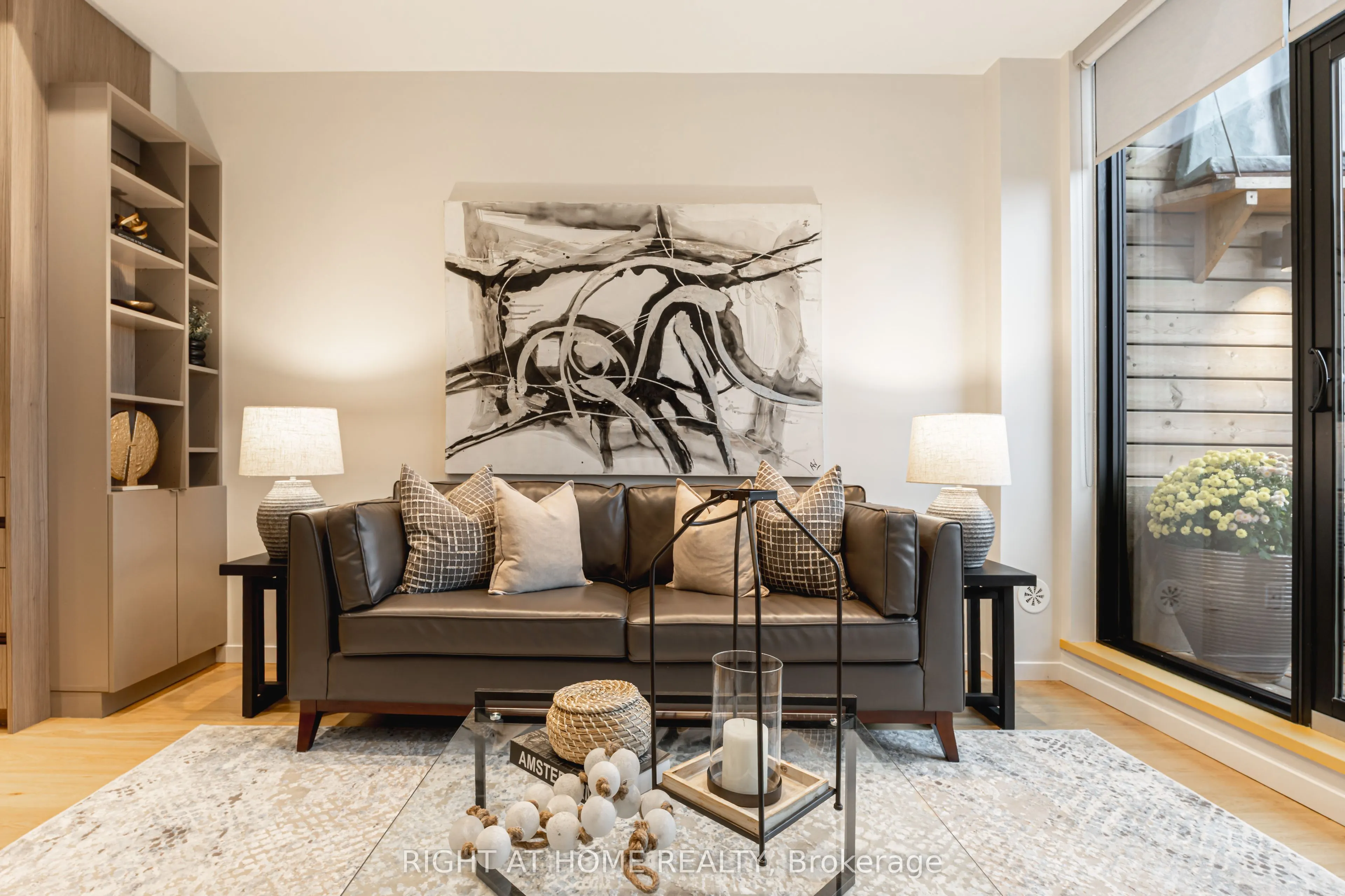 455 Dovercourt Road, #1