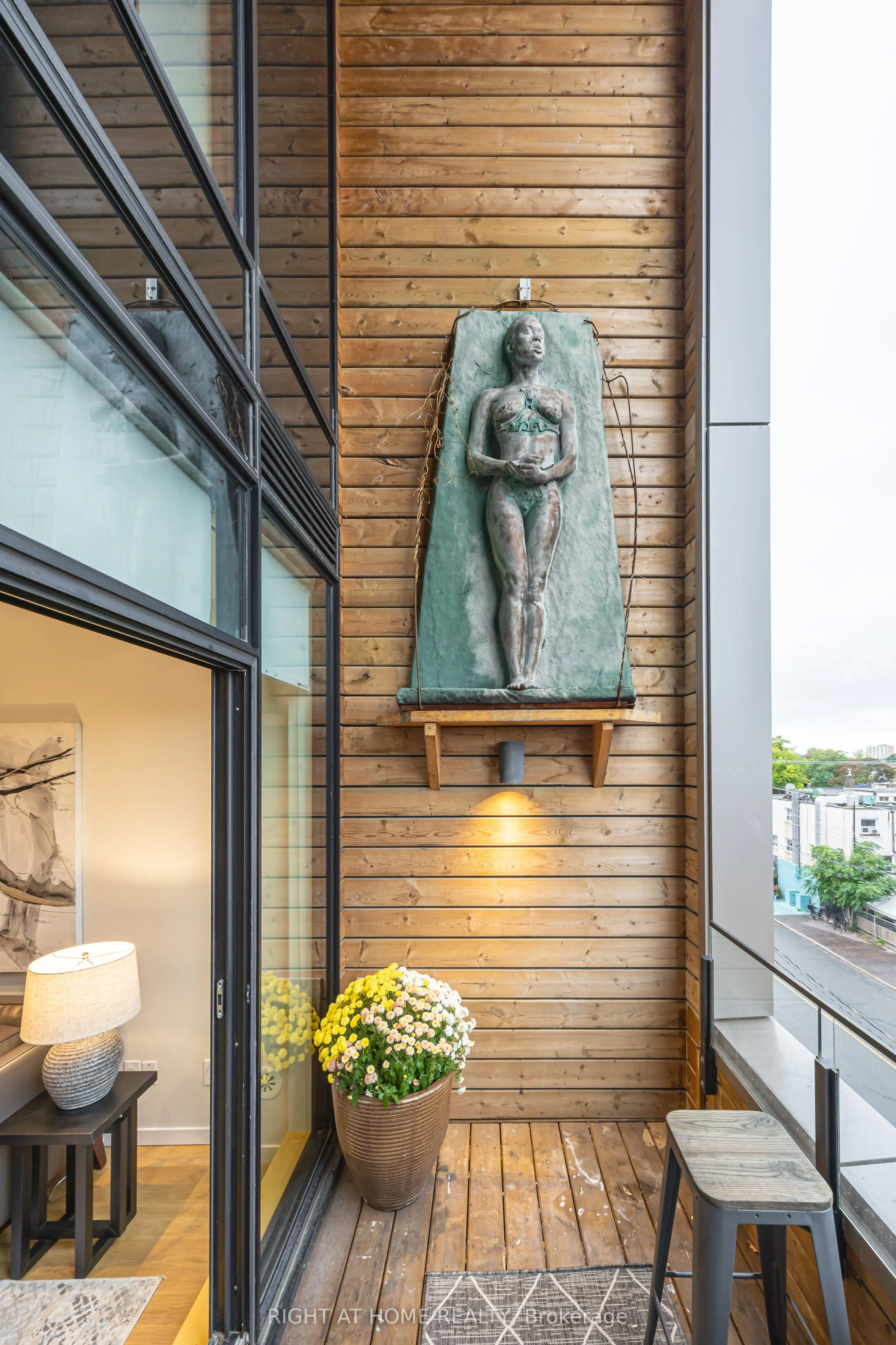 455 Dovercourt Road, #1