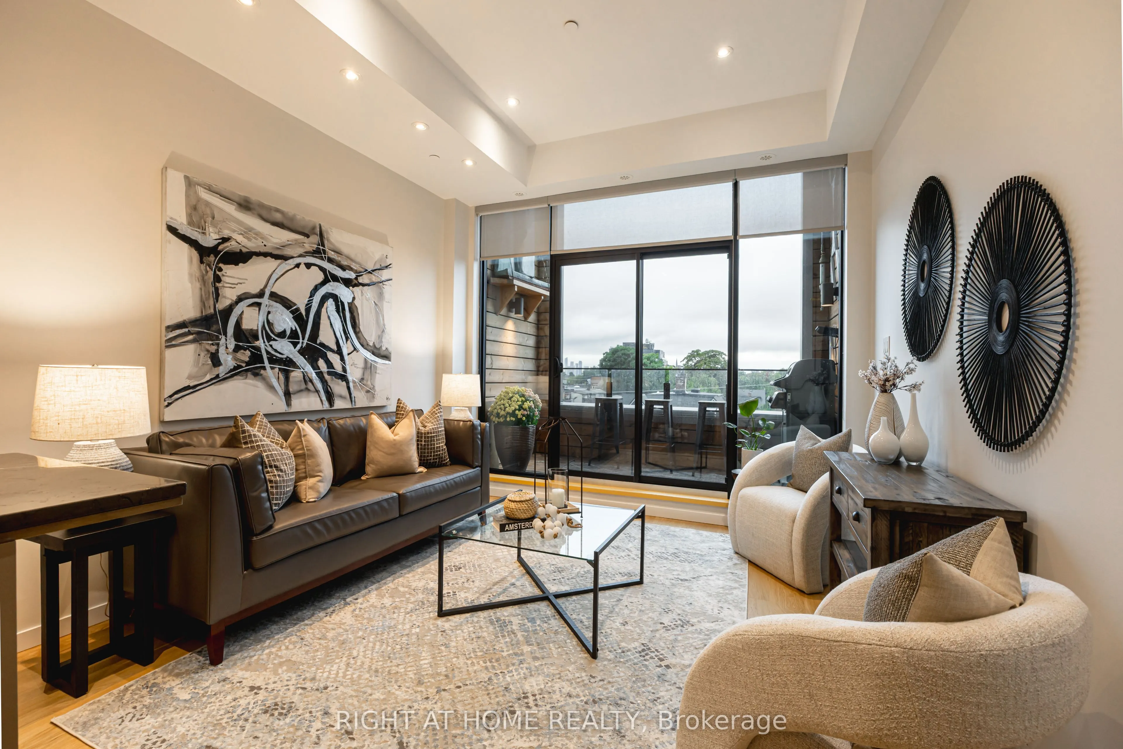455 Dovercourt Road, #1