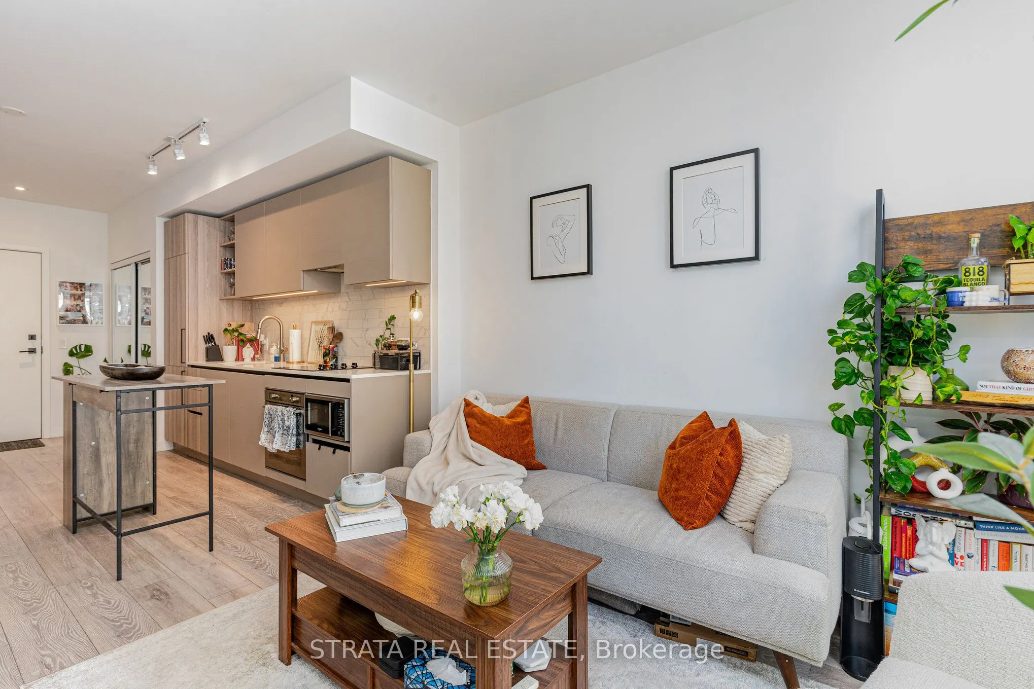 55 Mercer Street, #1810