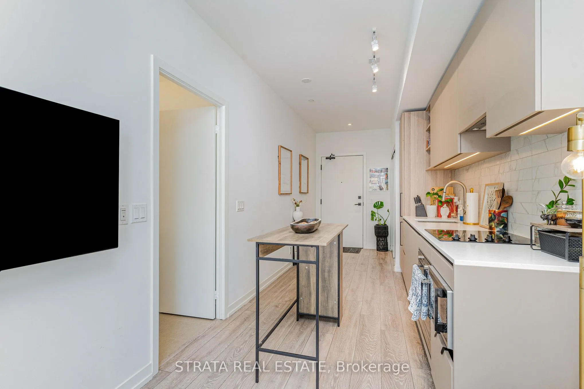 55 Mercer Street, #1810