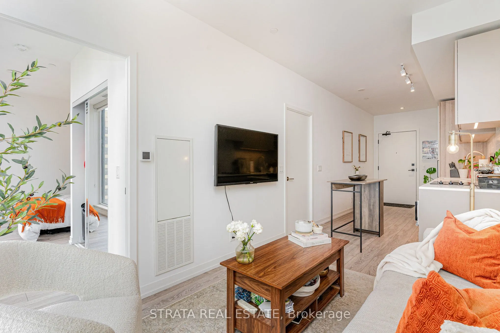 55 Mercer Street, #1810