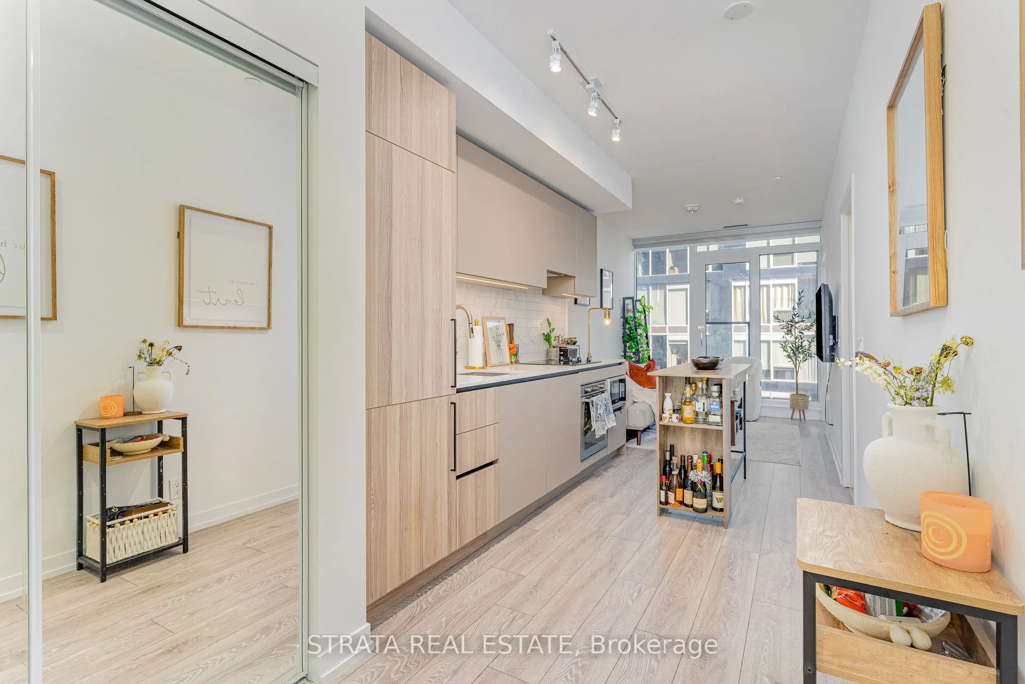 55 Mercer Street, #1810