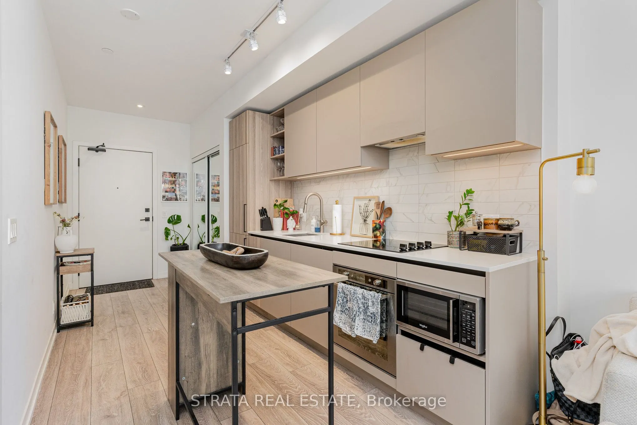 55 Mercer Street, #1810