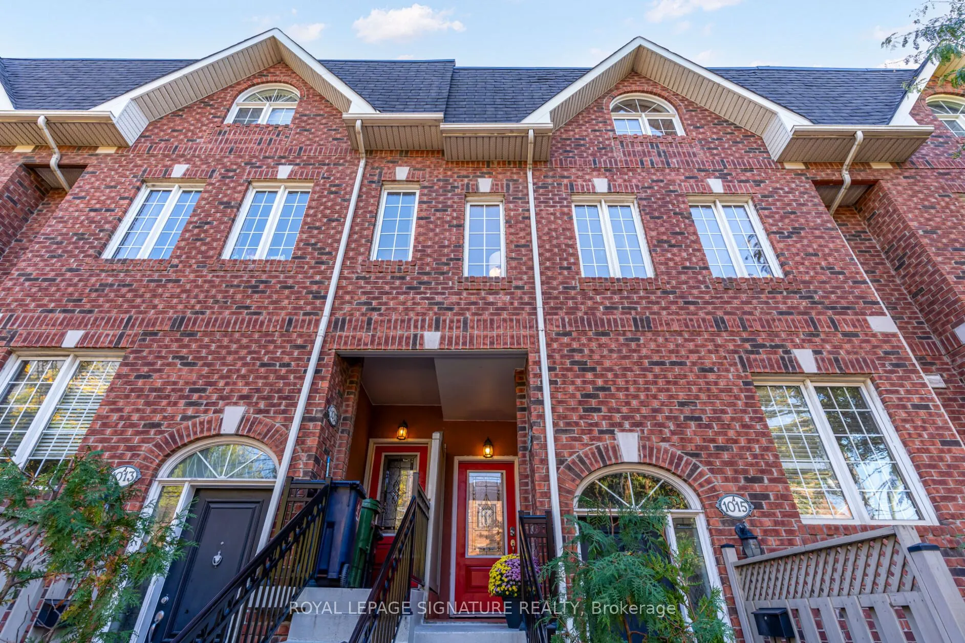 1015B College Street, #4