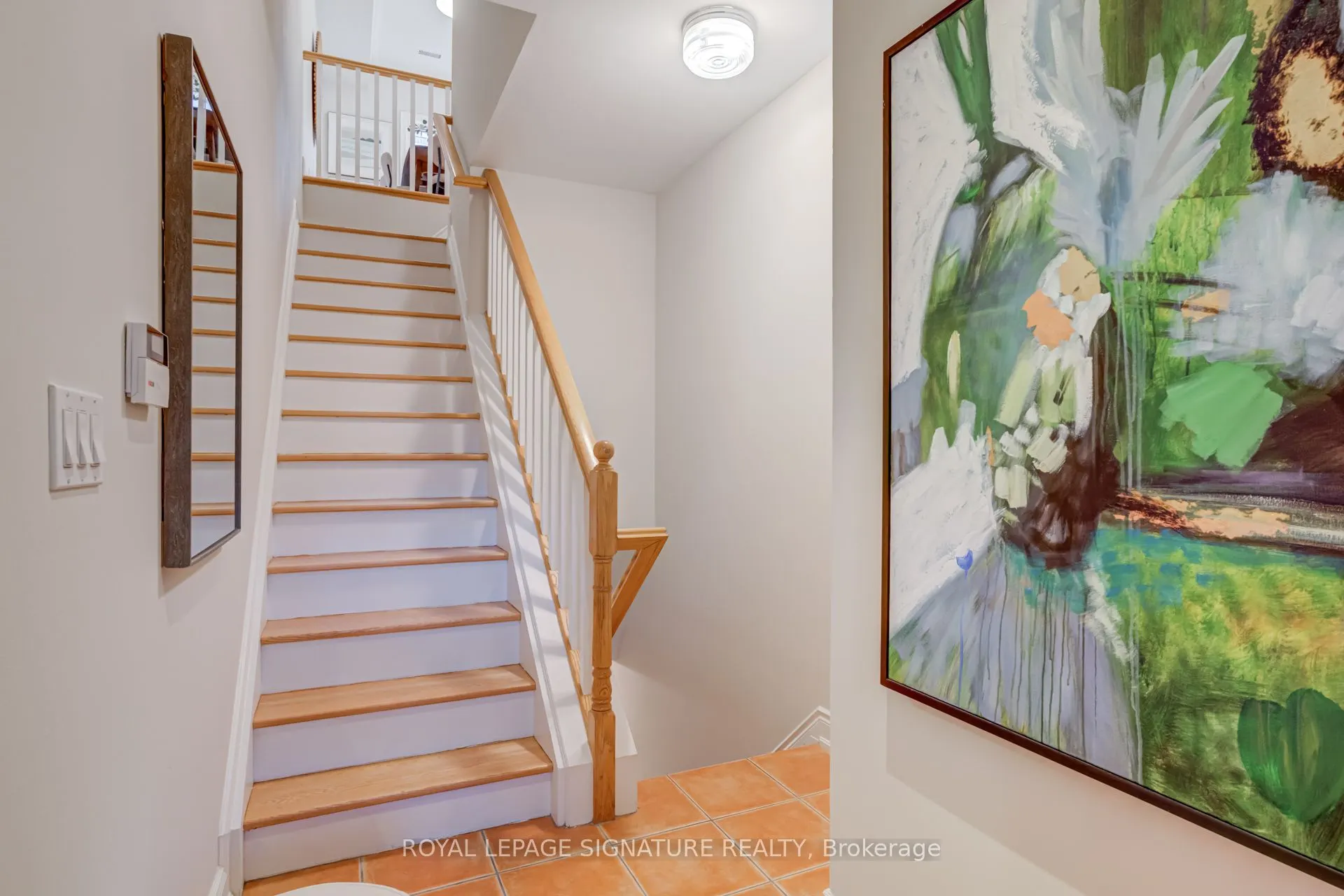 1015B College Street, #4