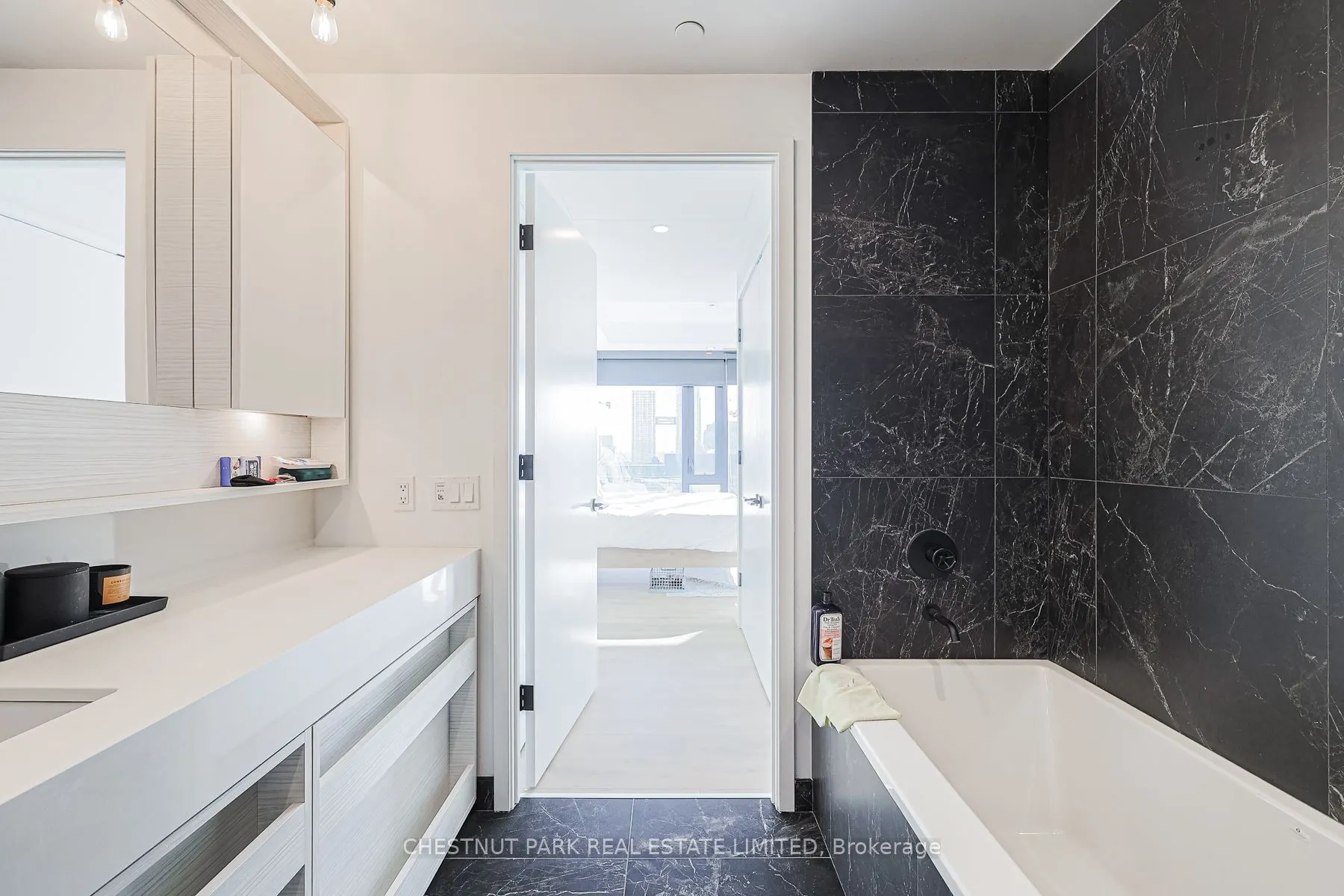 505 Richmond Street W, #1204
