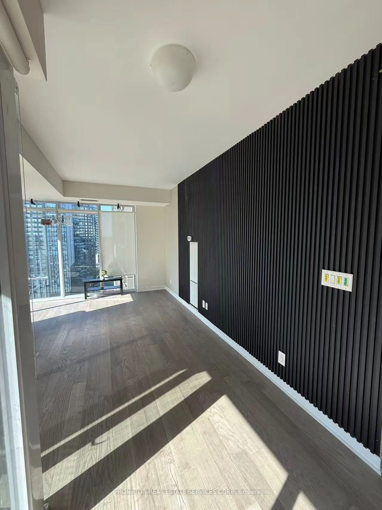 17 Dundonald Street, #1607