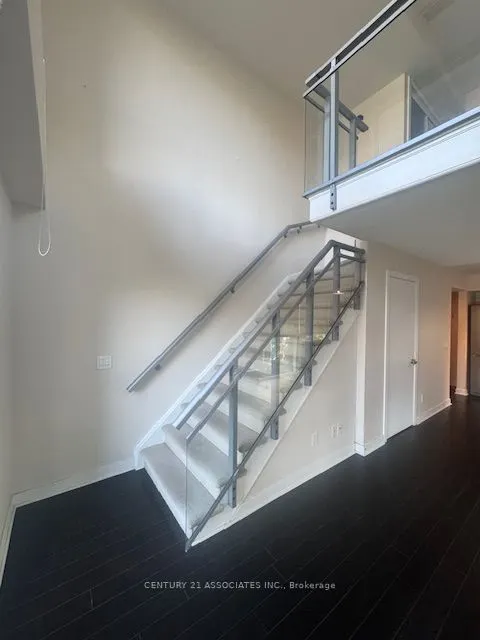 80 Western Battery Road, #204