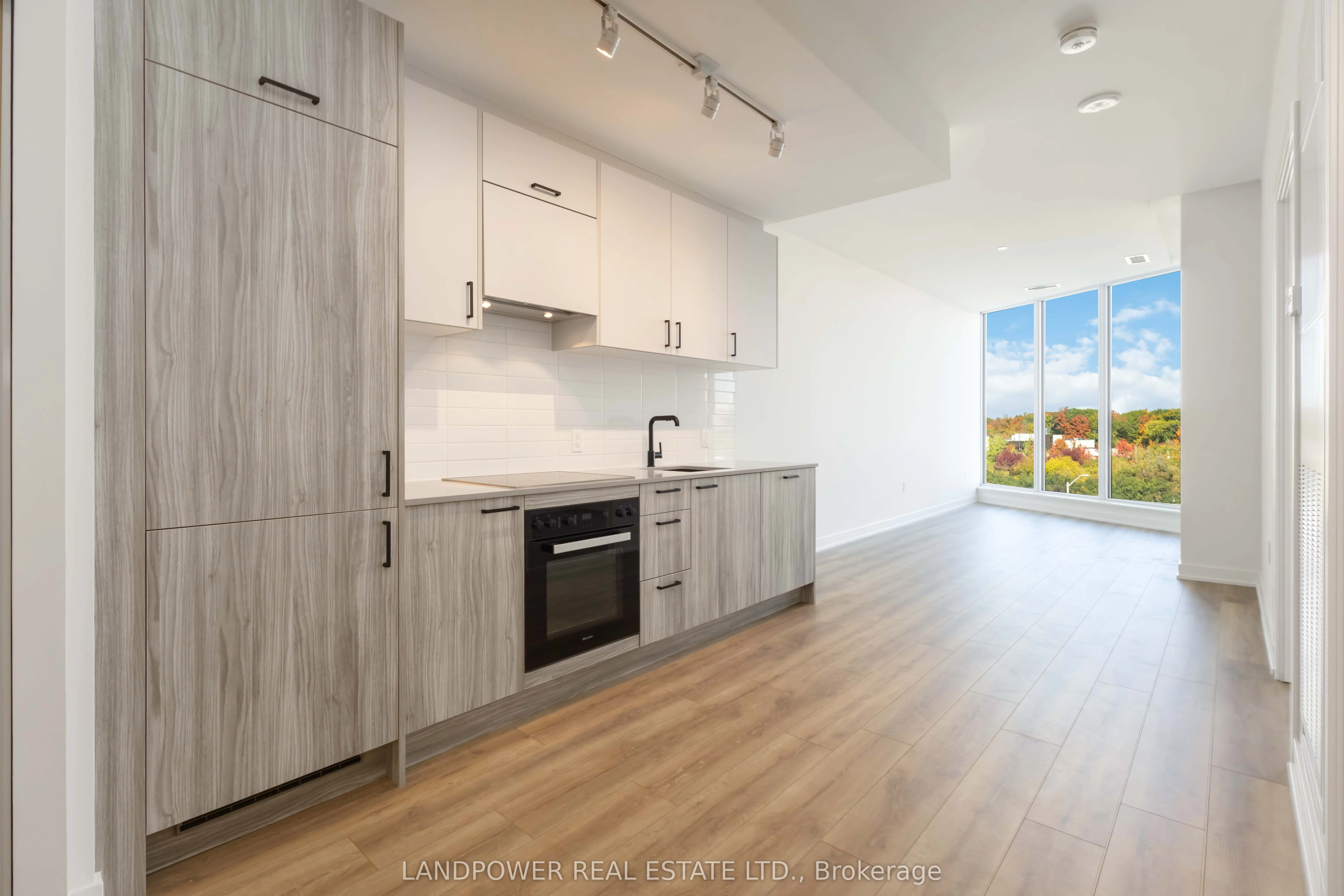 1 Kyle Lowry Road, #615