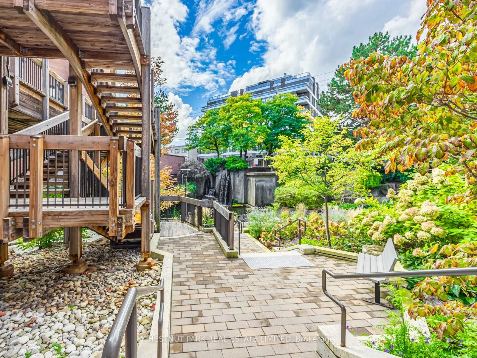 40 Sylvan Valleyway, #507