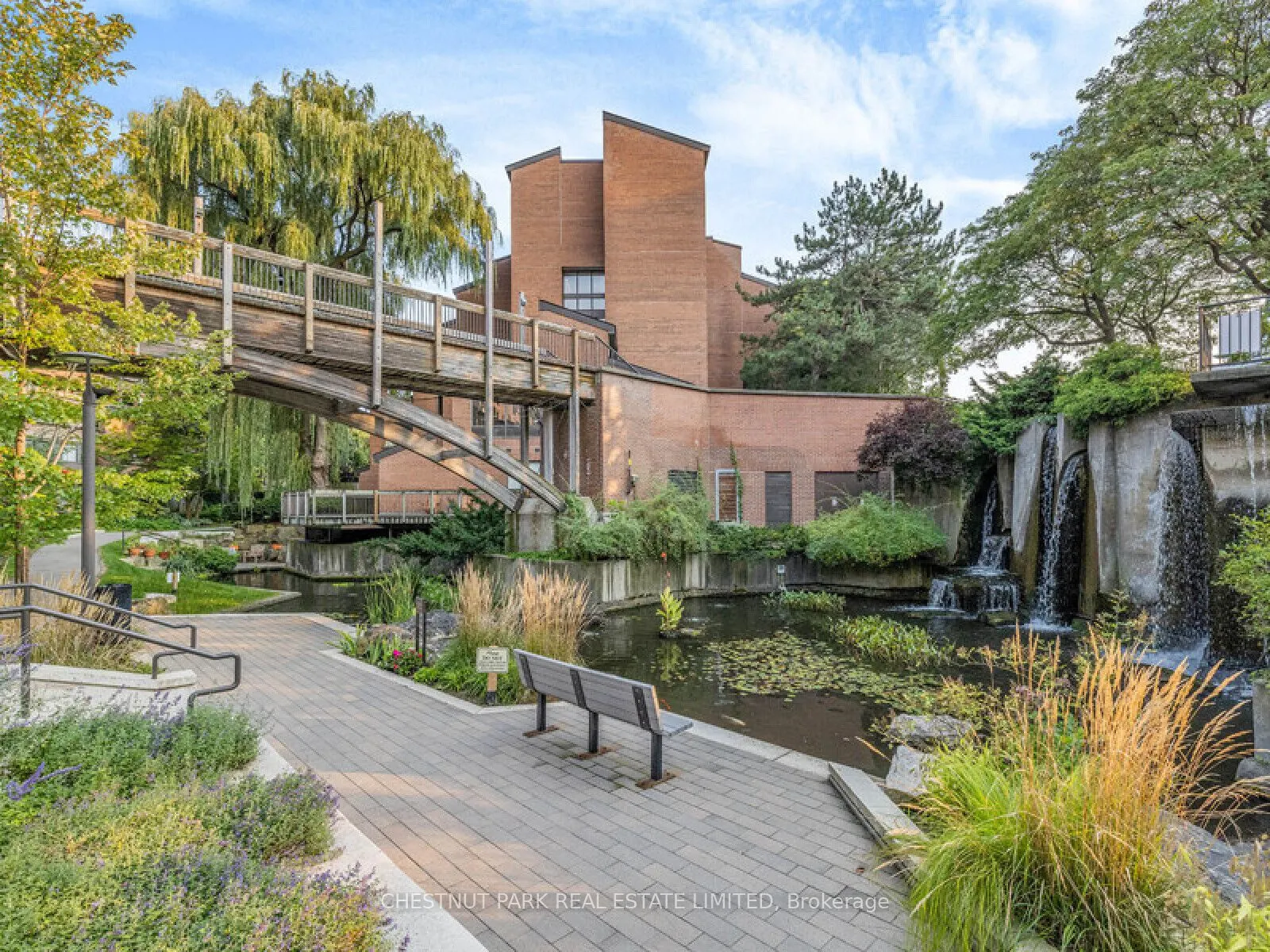 40 Sylvan Valleyway, #507