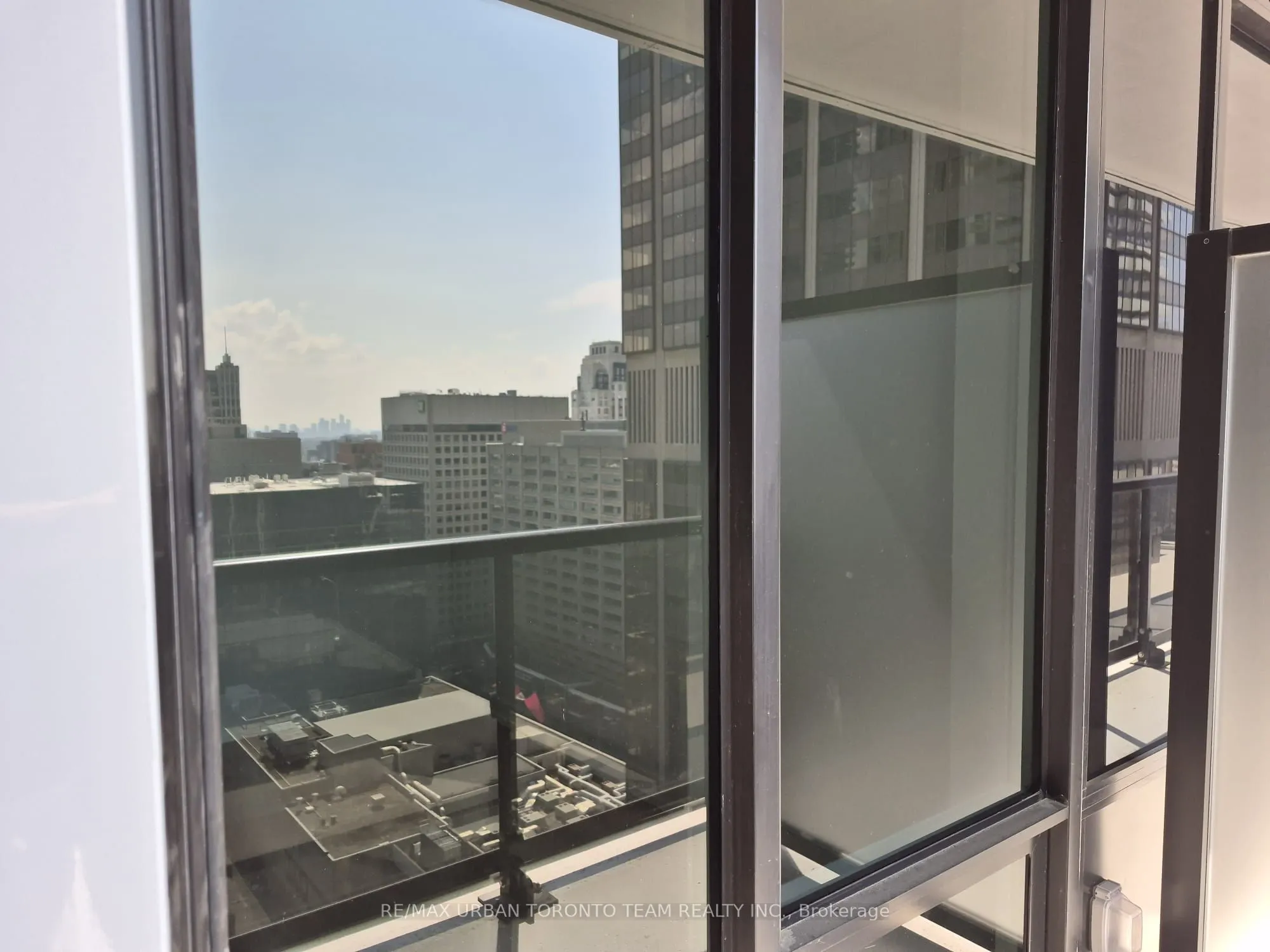 771 Yonge Street, #2802