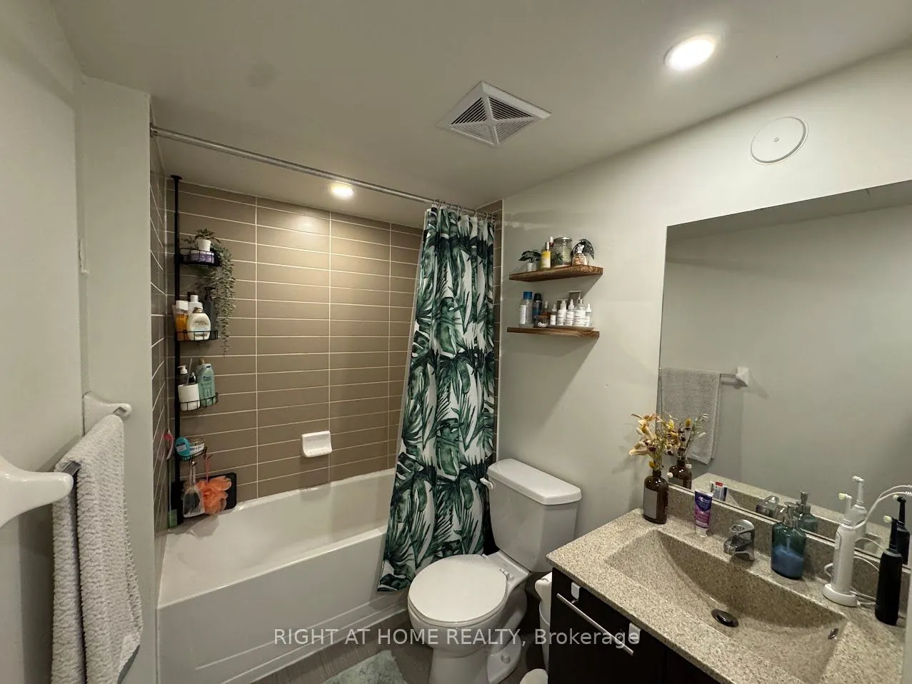38 Joe Shuster Way, #412