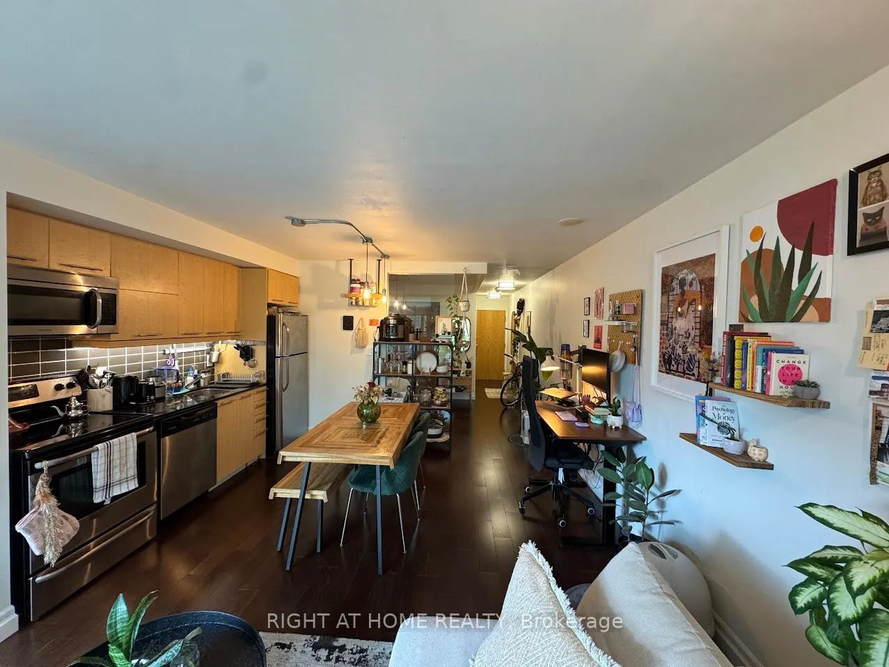 38 Joe Shuster Way, #412