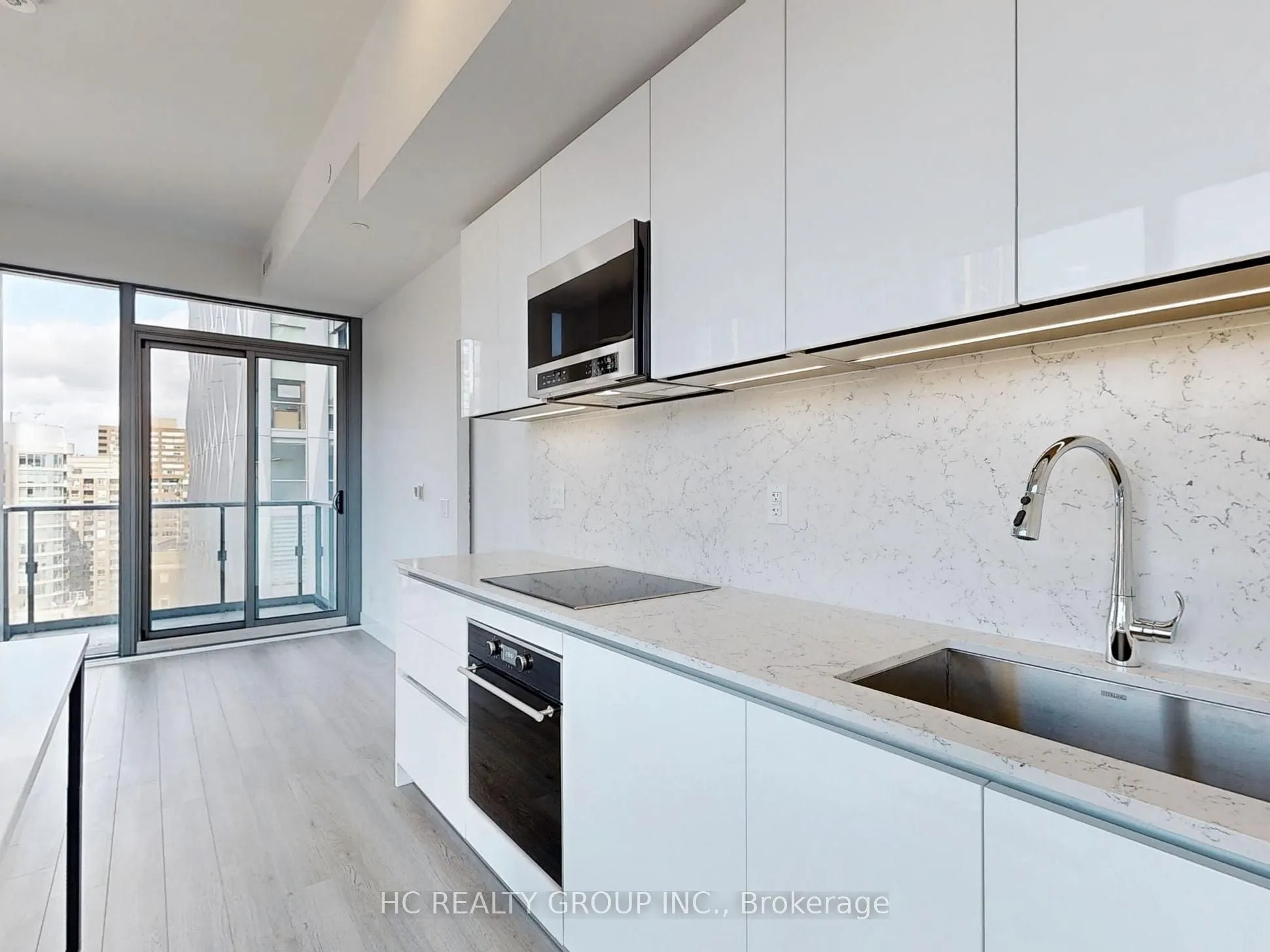 8 Cumberland Street, #1302