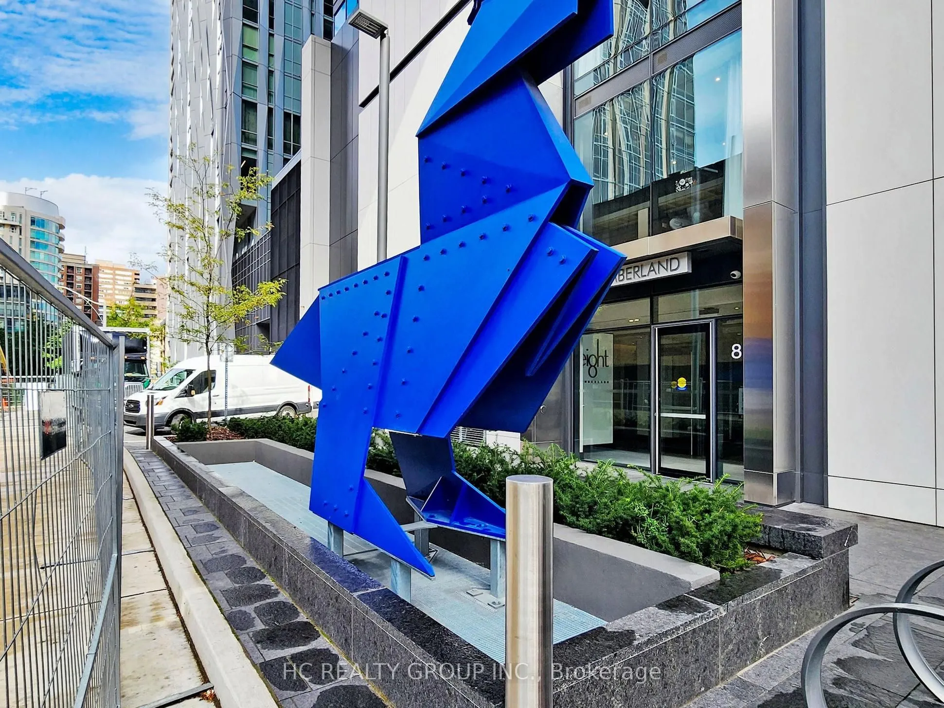 8 Cumberland Street, #1302