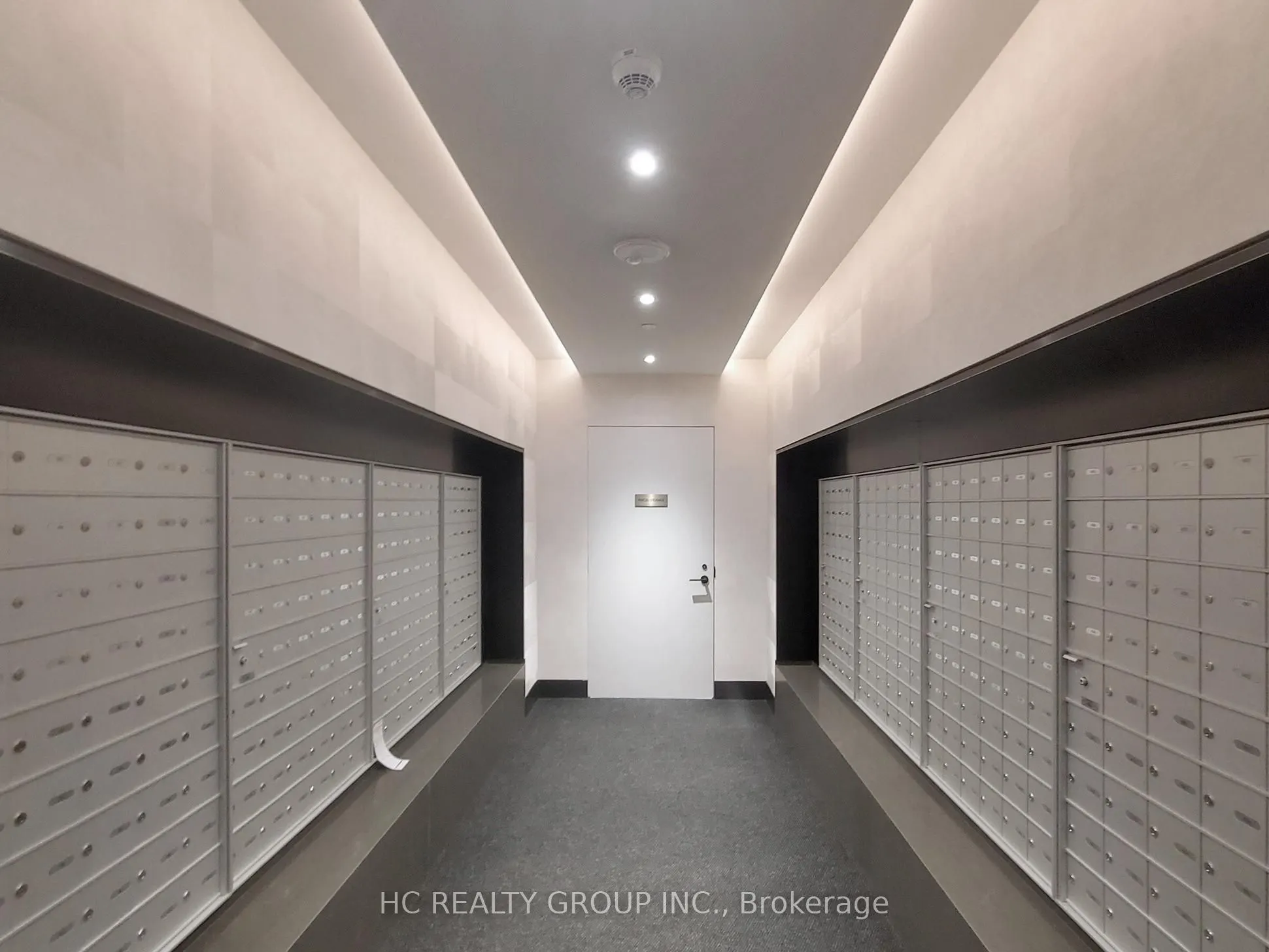 8 Cumberland Street, #1302