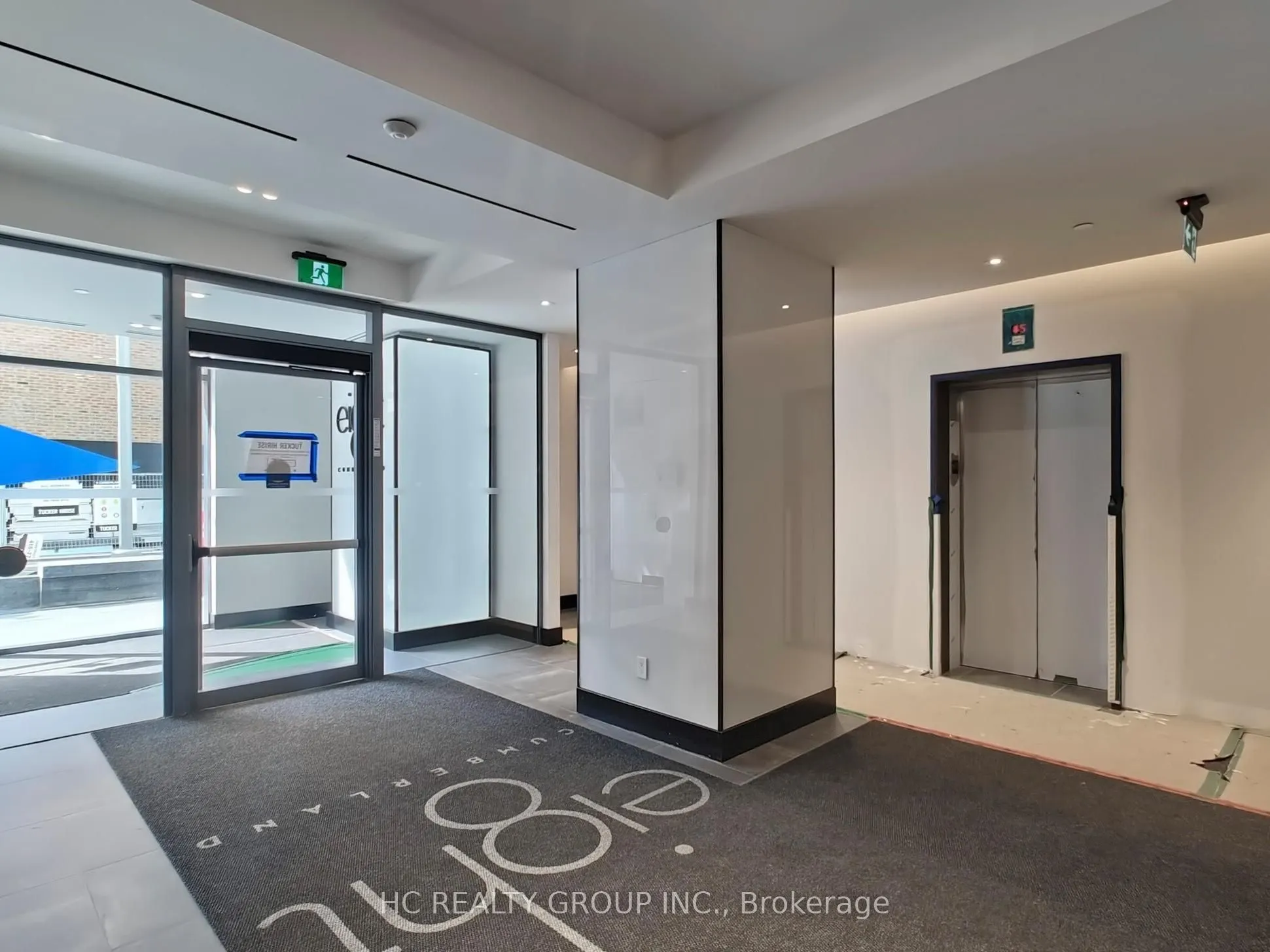 8 Cumberland Street, #1302