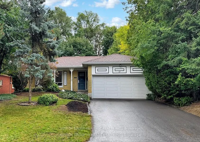 17 Brenham Crescent