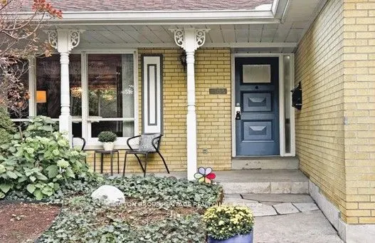 17 Brenham Crescent