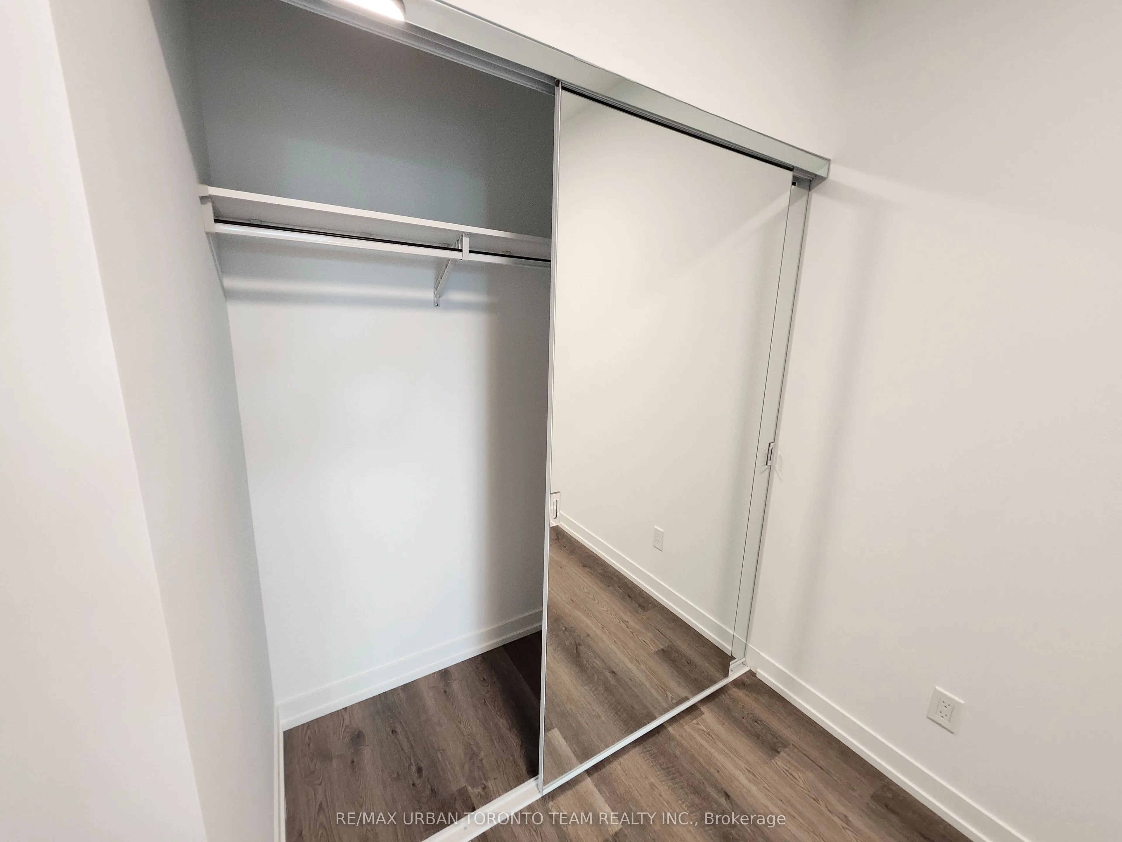 771 Yonge Street, #2801