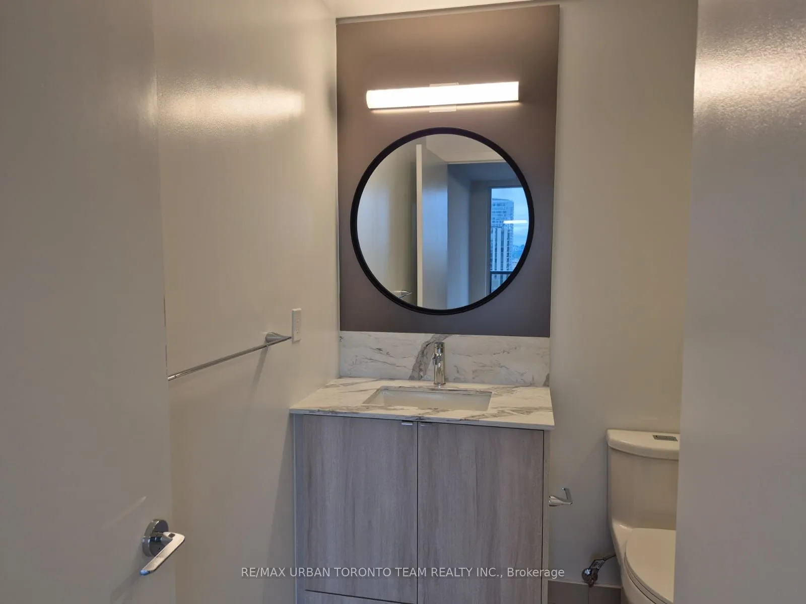 771 Yonge Street, #2801