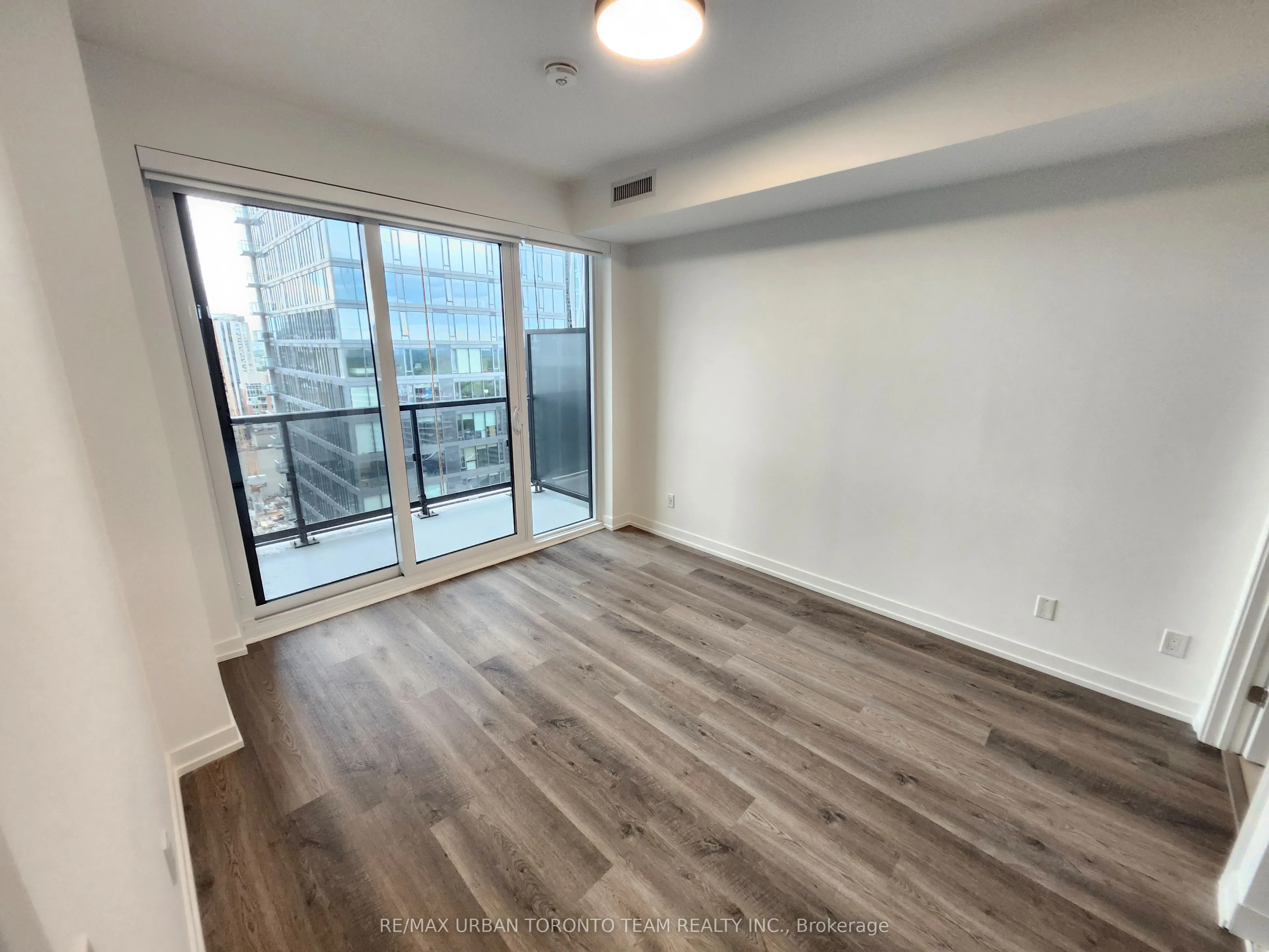 771 Yonge Street, #2801