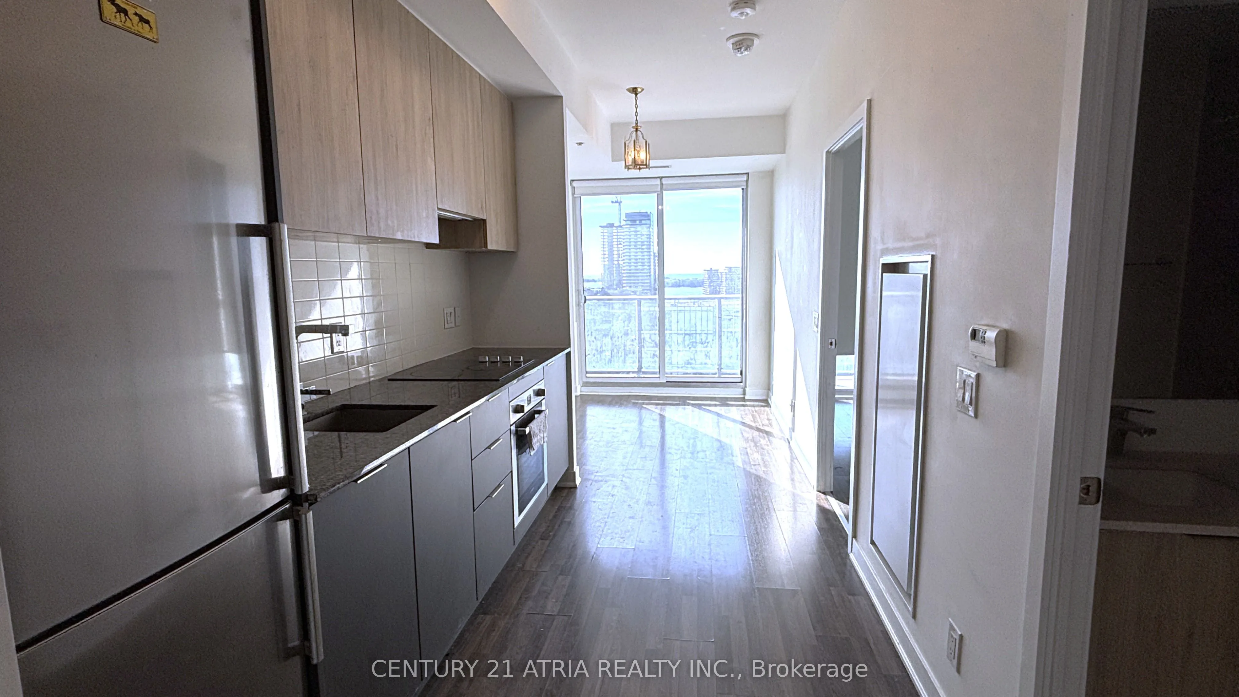 120 Parliament Street, #1709
