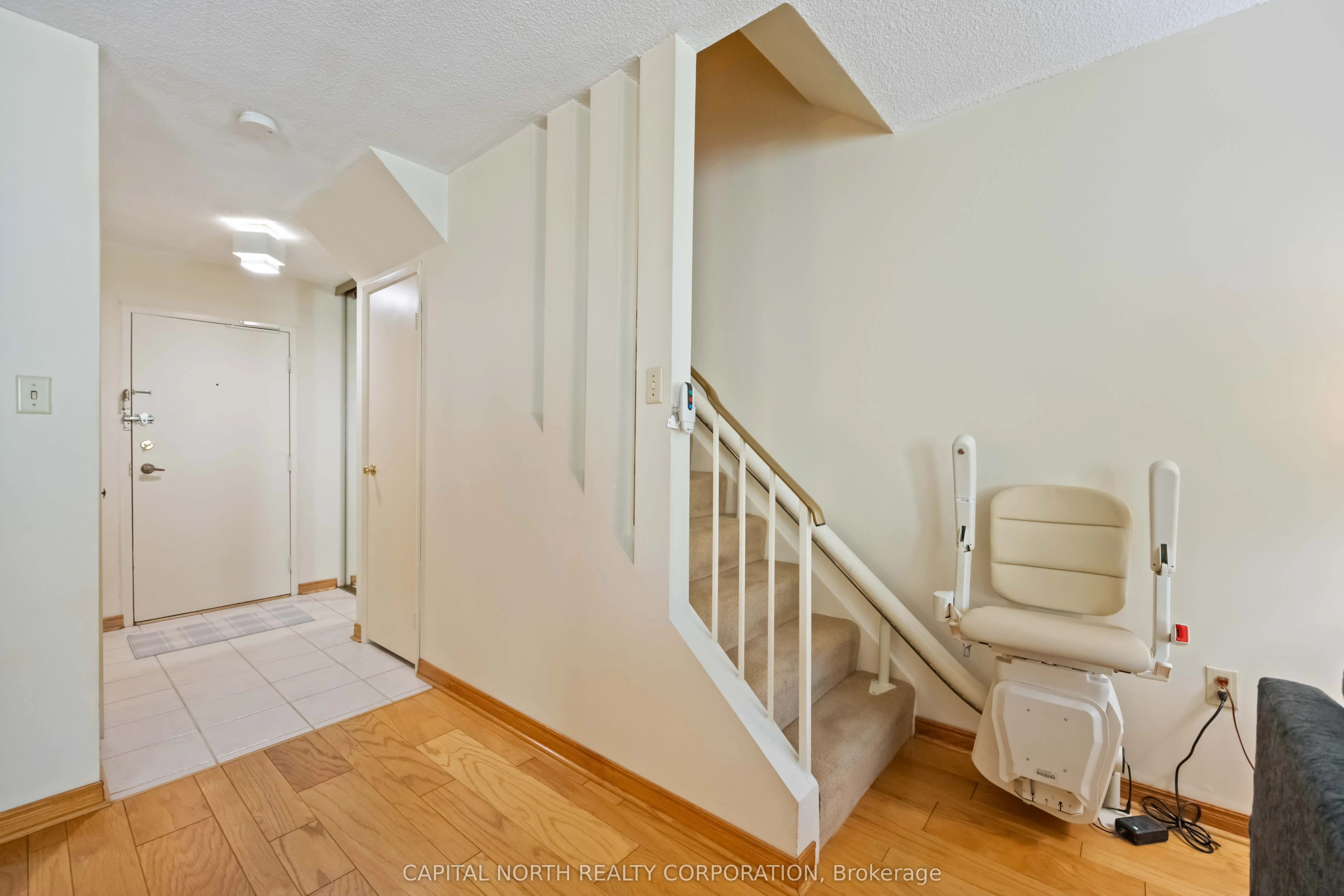 4005 Don Mills Road, #157