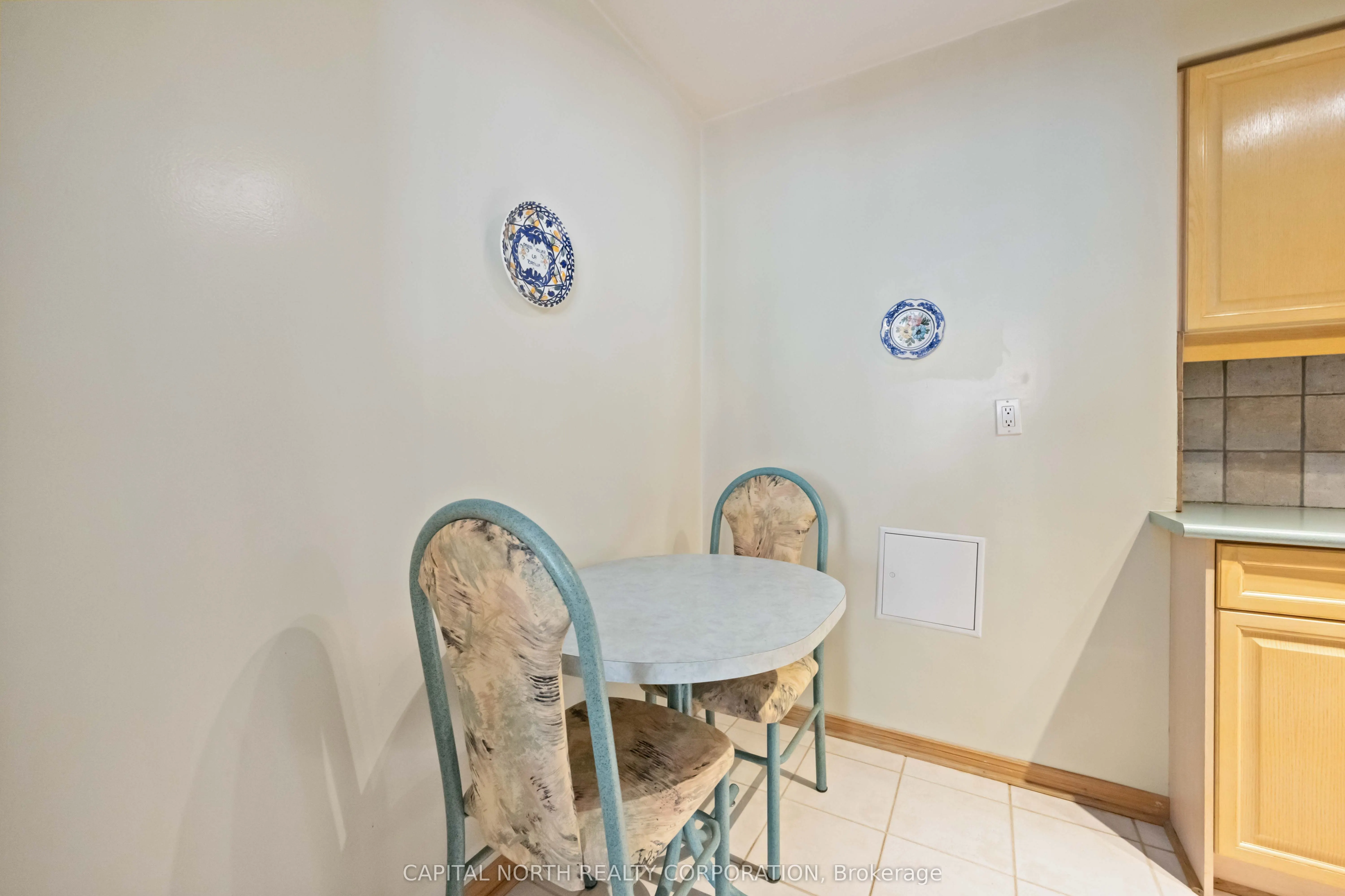 4005 Don Mills Road, #157