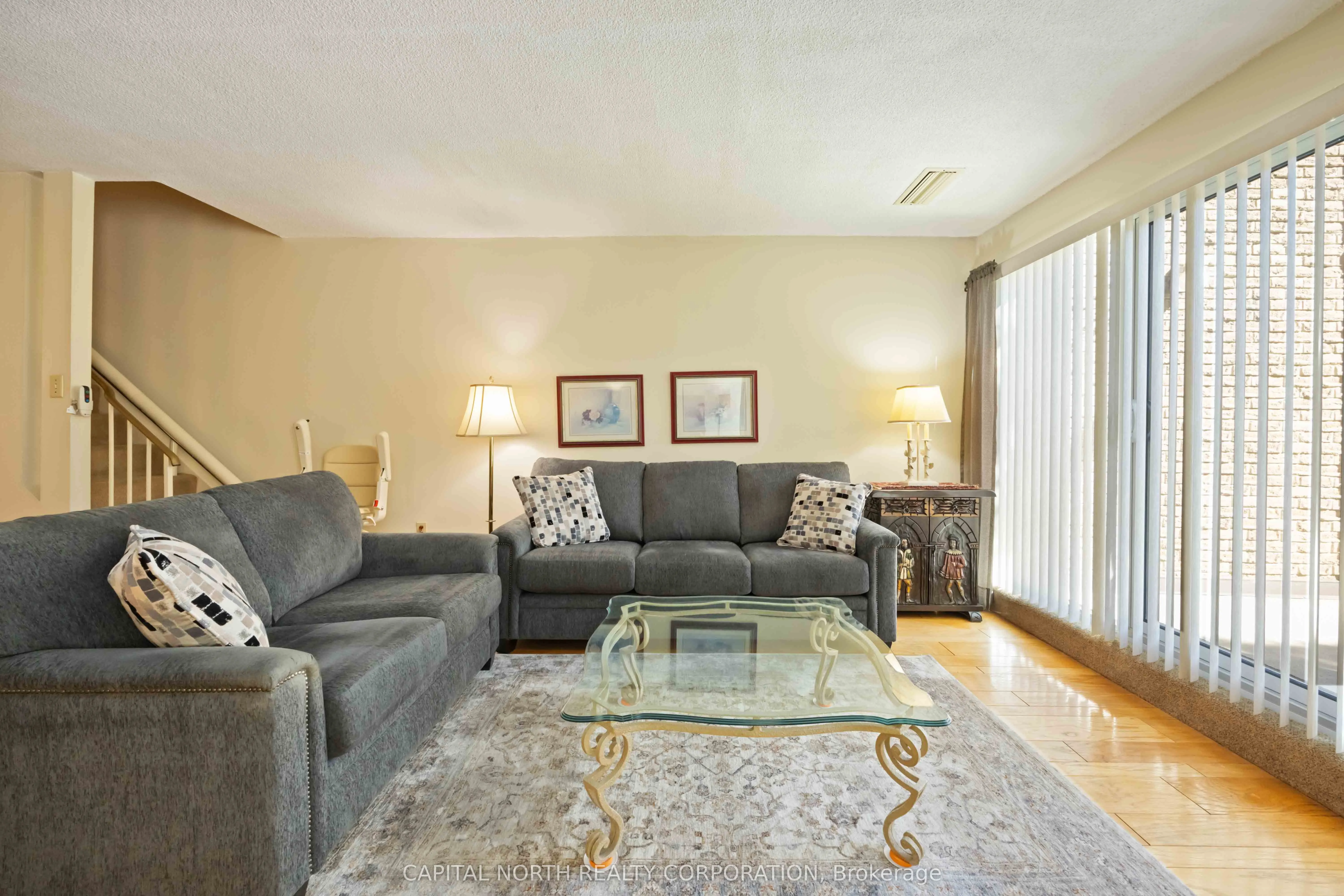 4005 Don Mills Road, #157