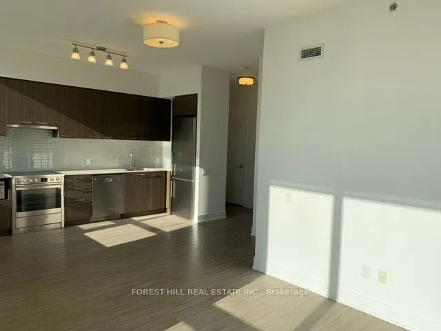 310 Tweedsmuir Avenue, #316