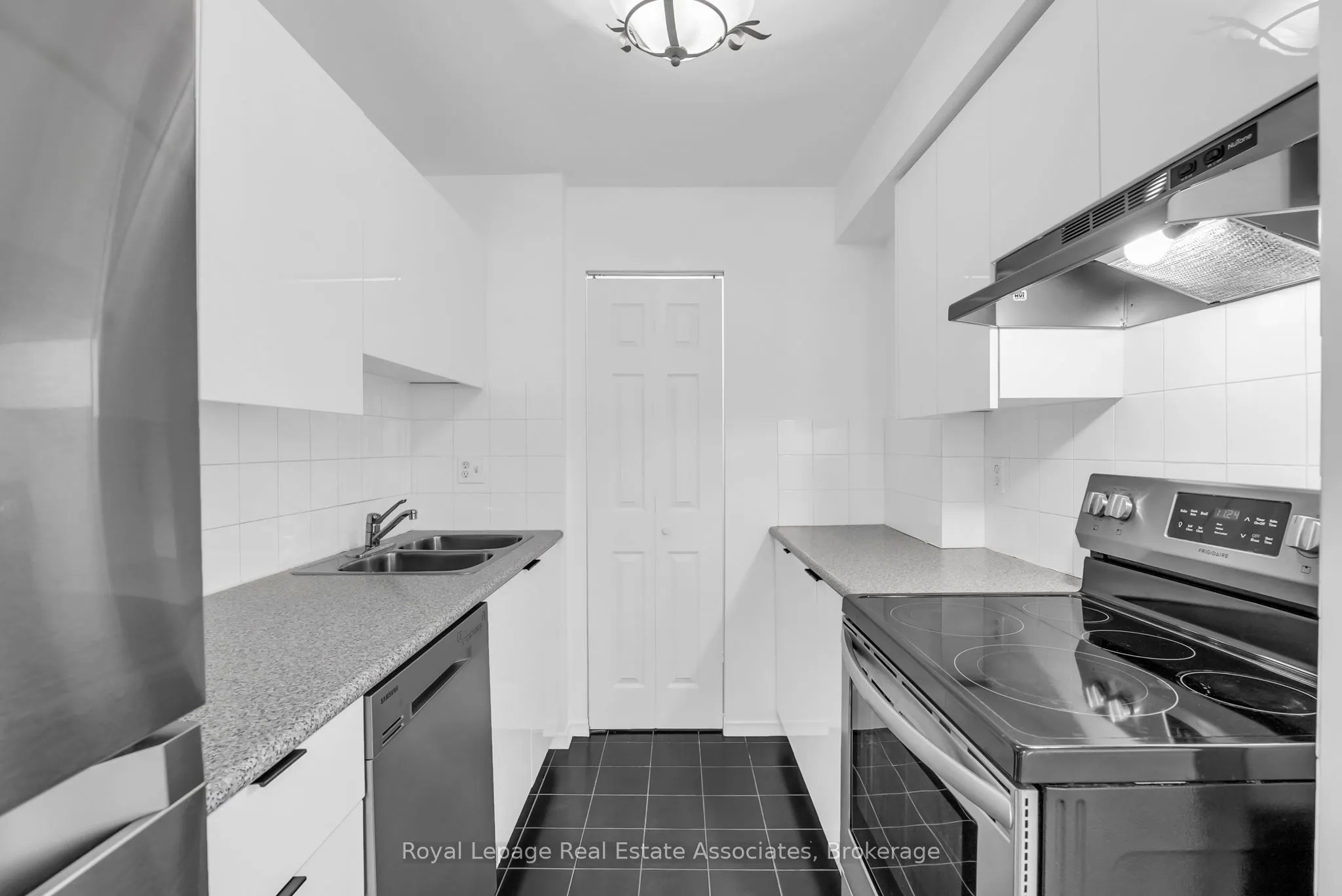 555 Wilson Hts Boulevard, #501