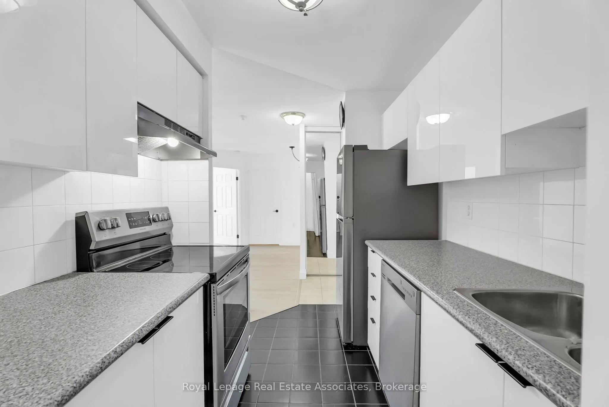 555 Wilson Hts Boulevard, #501