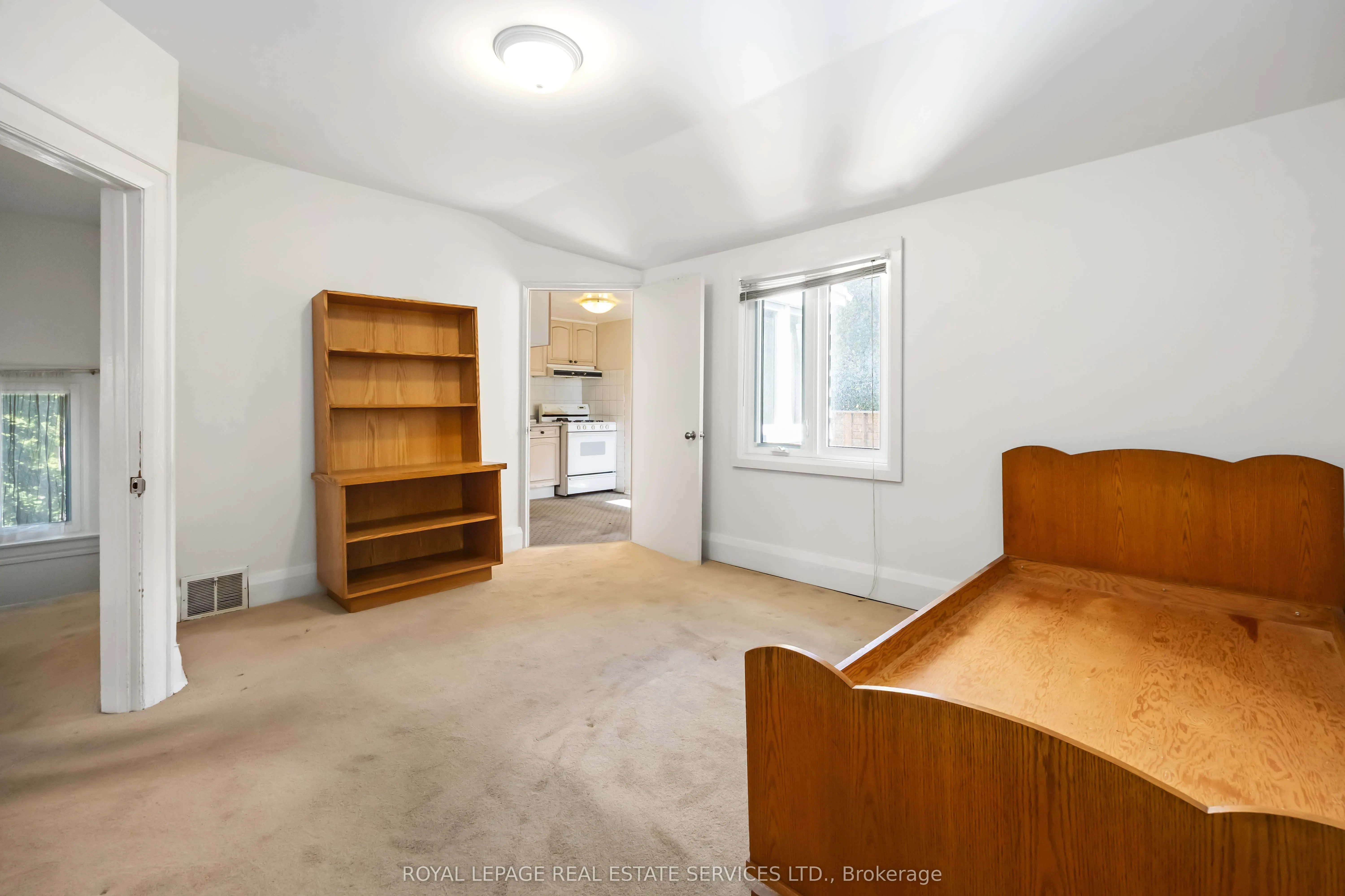 43 Mount Royal Avenue