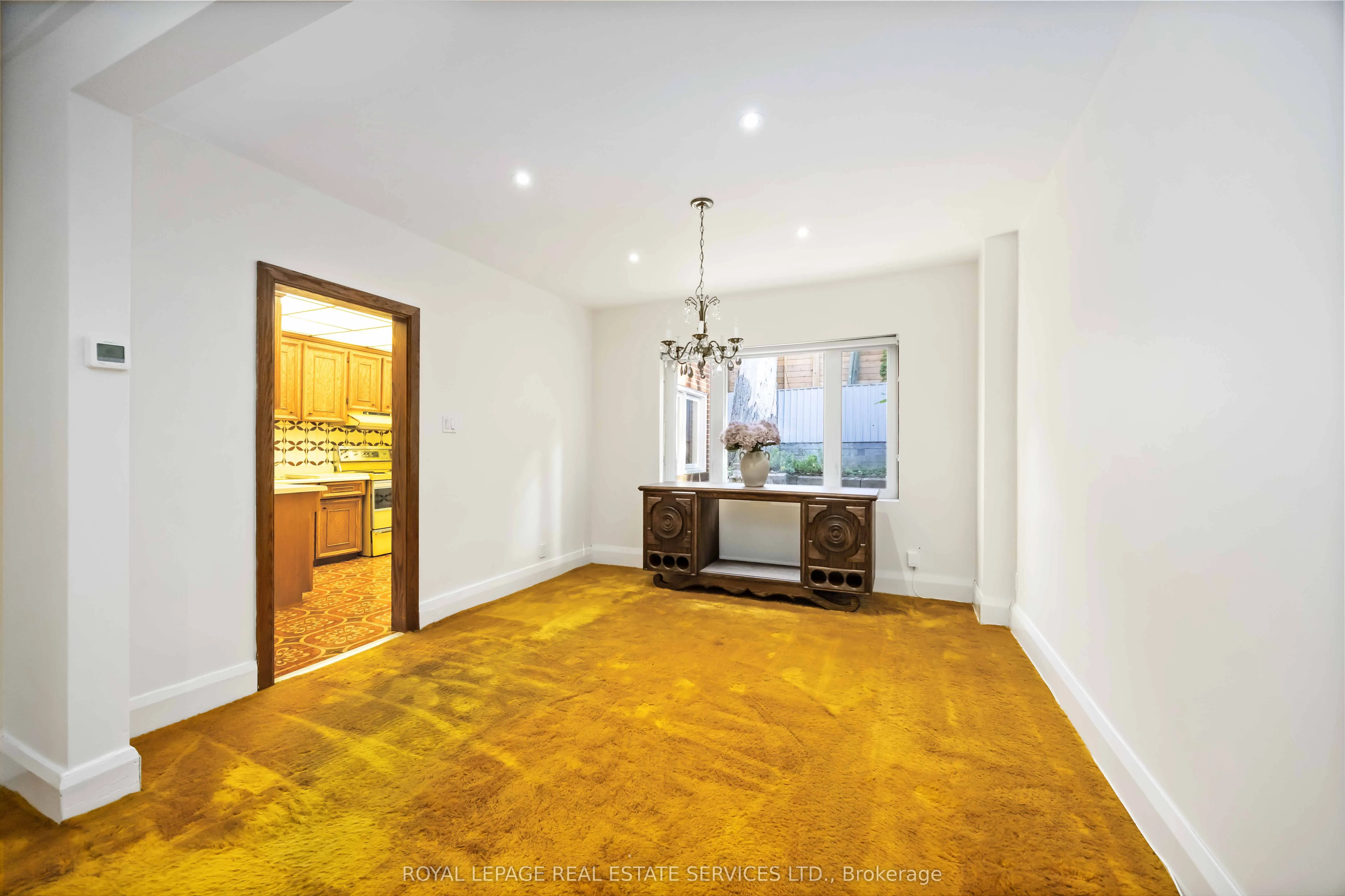 43 Mount Royal Avenue