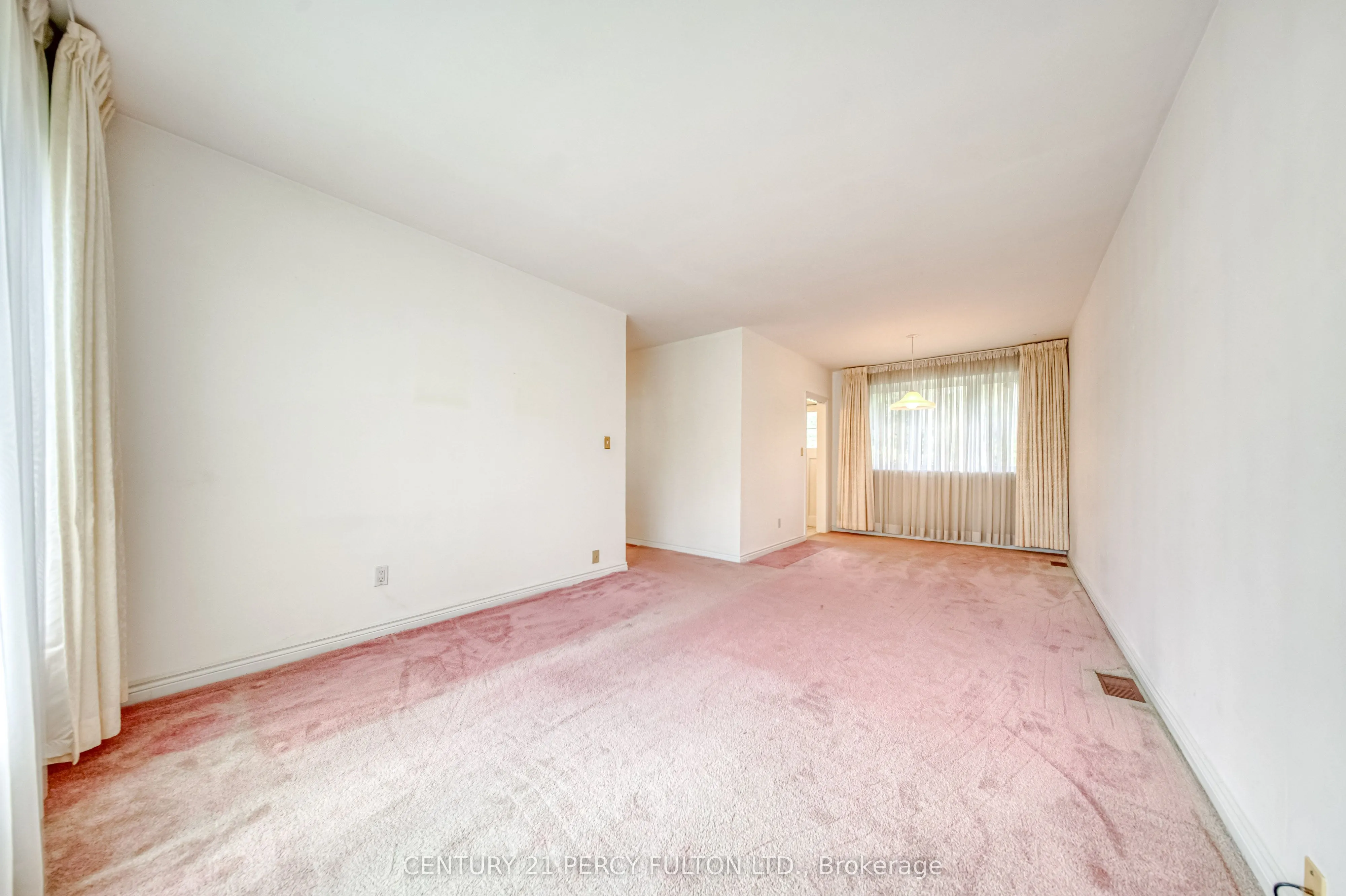 73 Berkinshaw Crescent