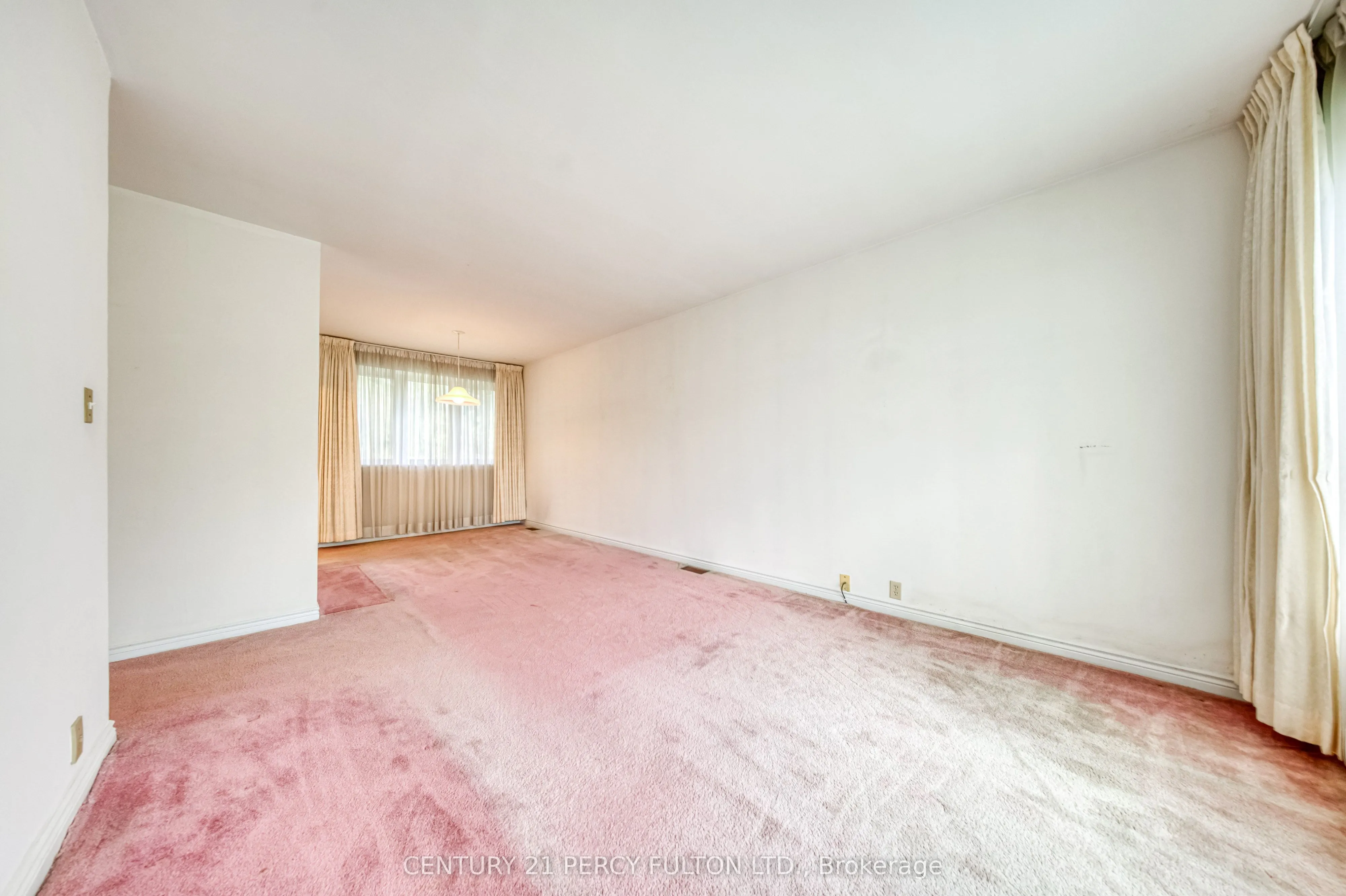 73 Berkinshaw Crescent